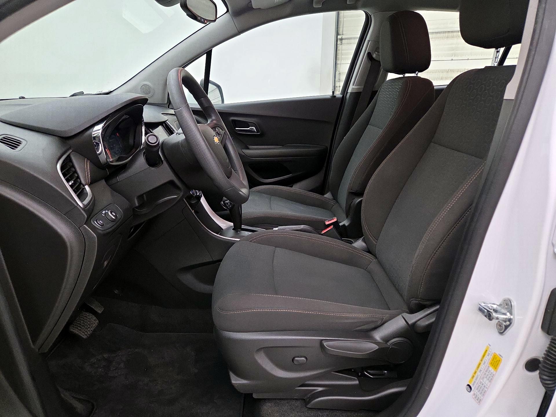 Thumbnail: 2020 Chevrolet Trax - 11