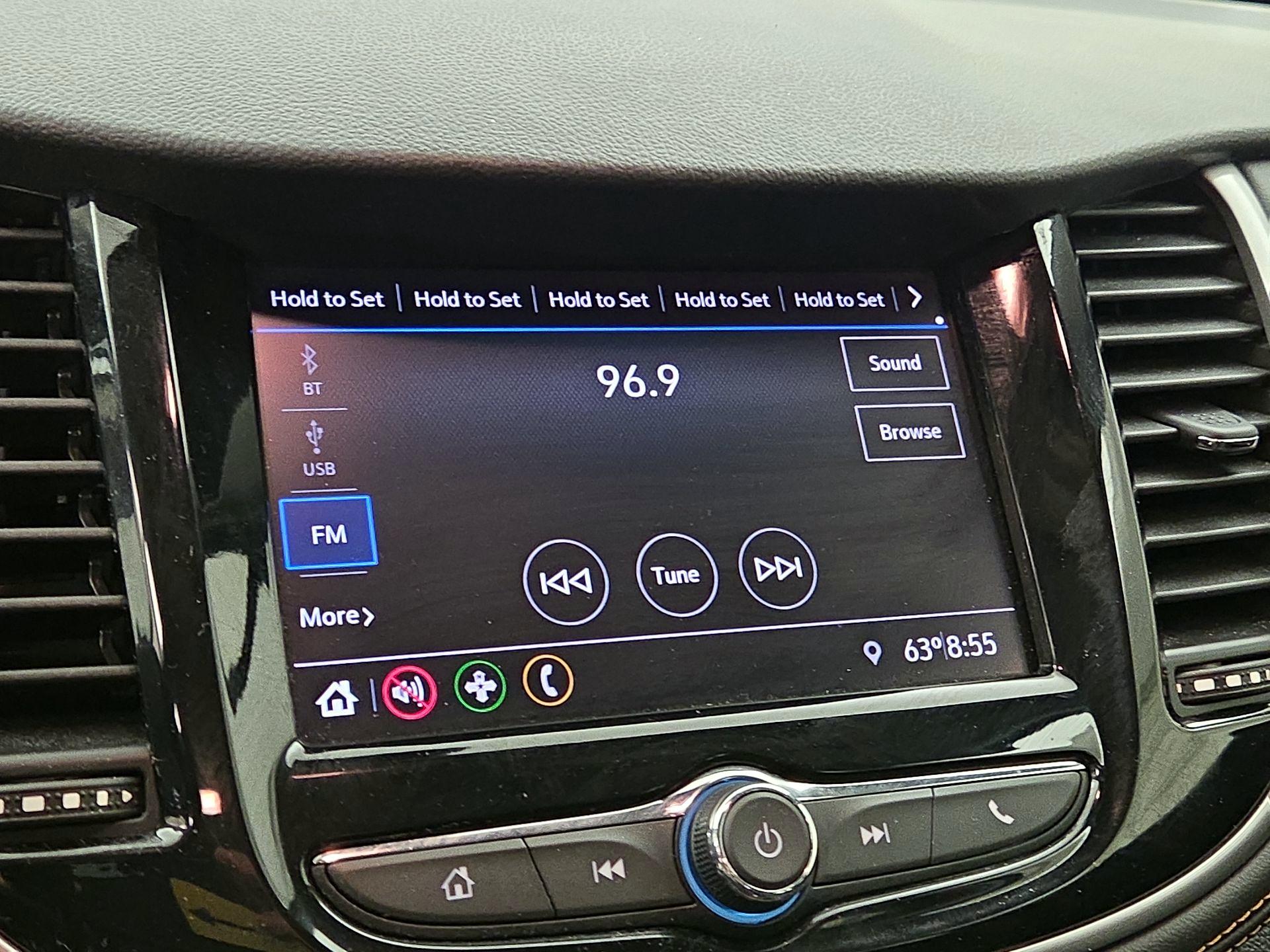 Thumbnail: 2020 Chevrolet Trax - 15