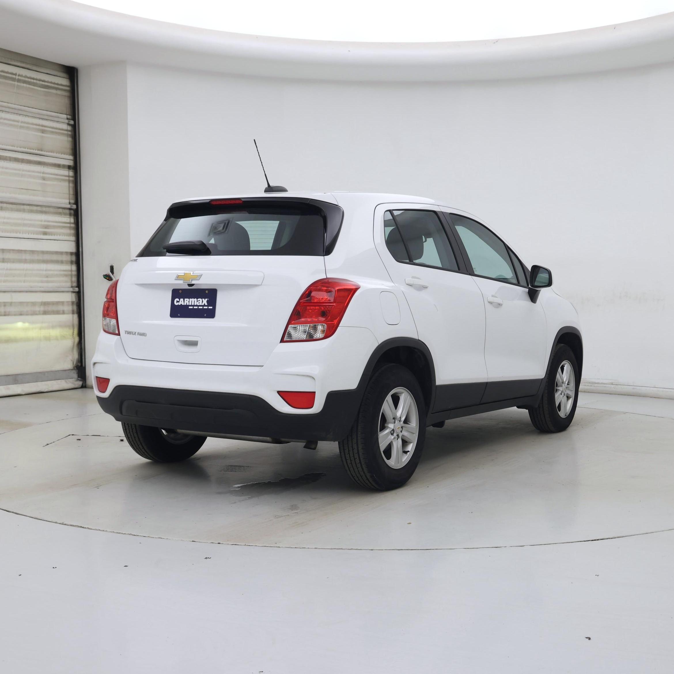 Thumbnail: 2020 Chevrolet Trax - 8