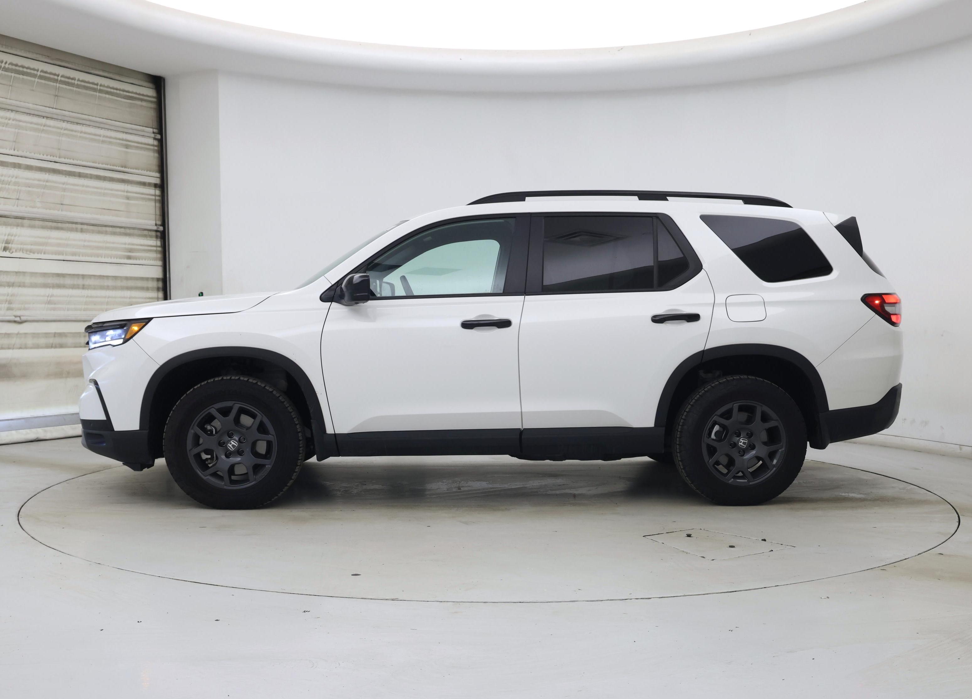 Thumbnail: 2025 Honda Pilot - 3