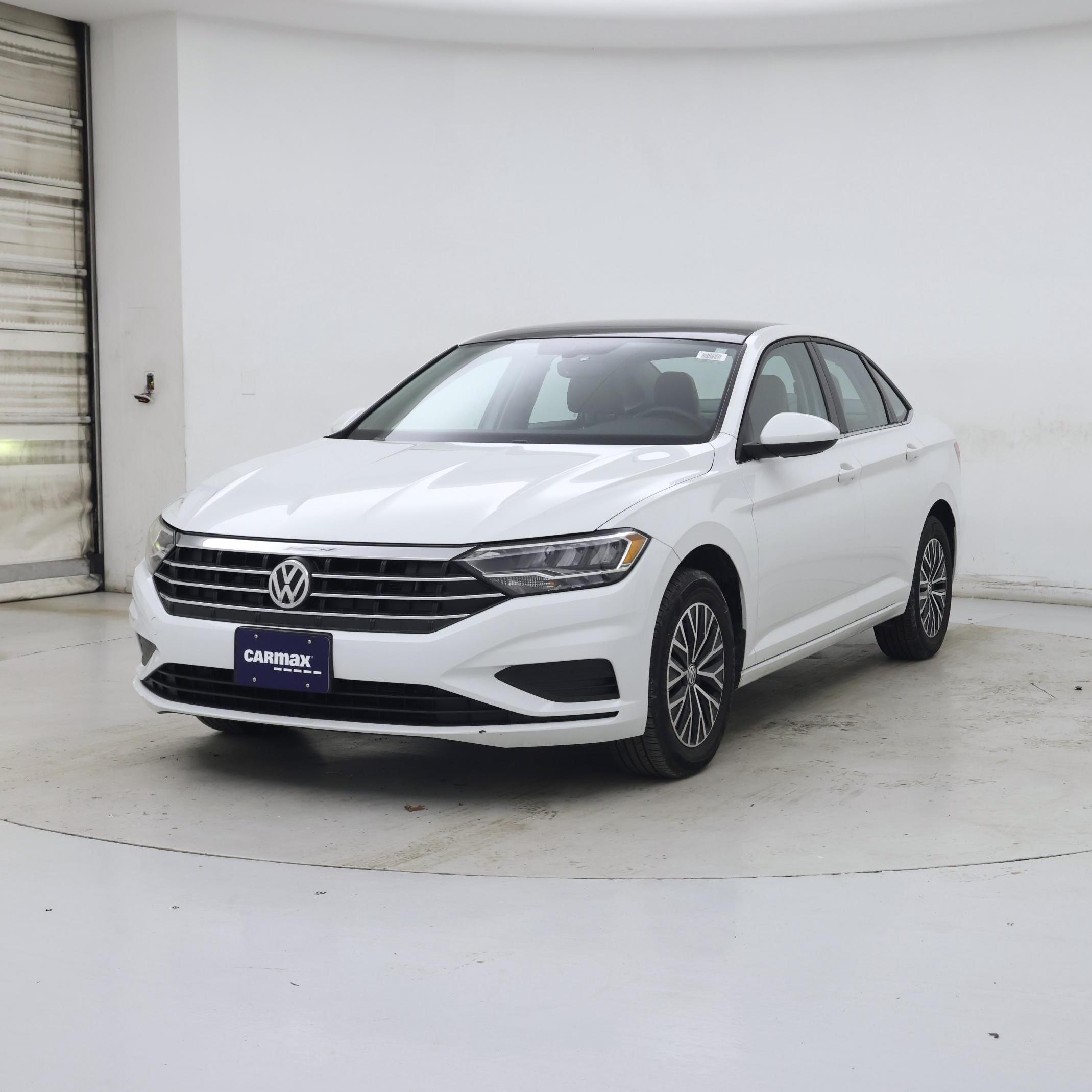 Thumbnail: 2021 Volkswagen Jetta - 4