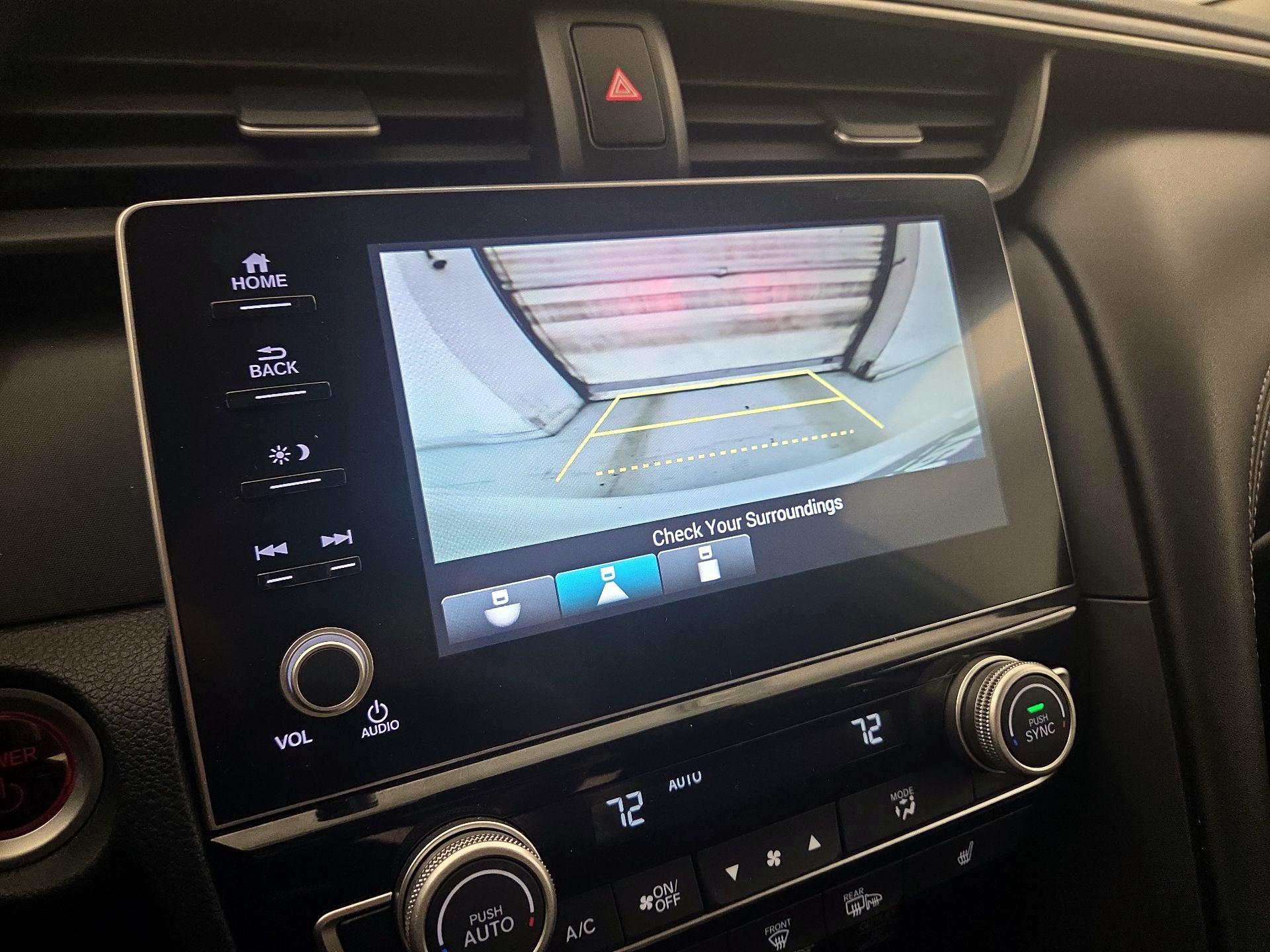 Thumbnail: 2019 Honda Insight - 14