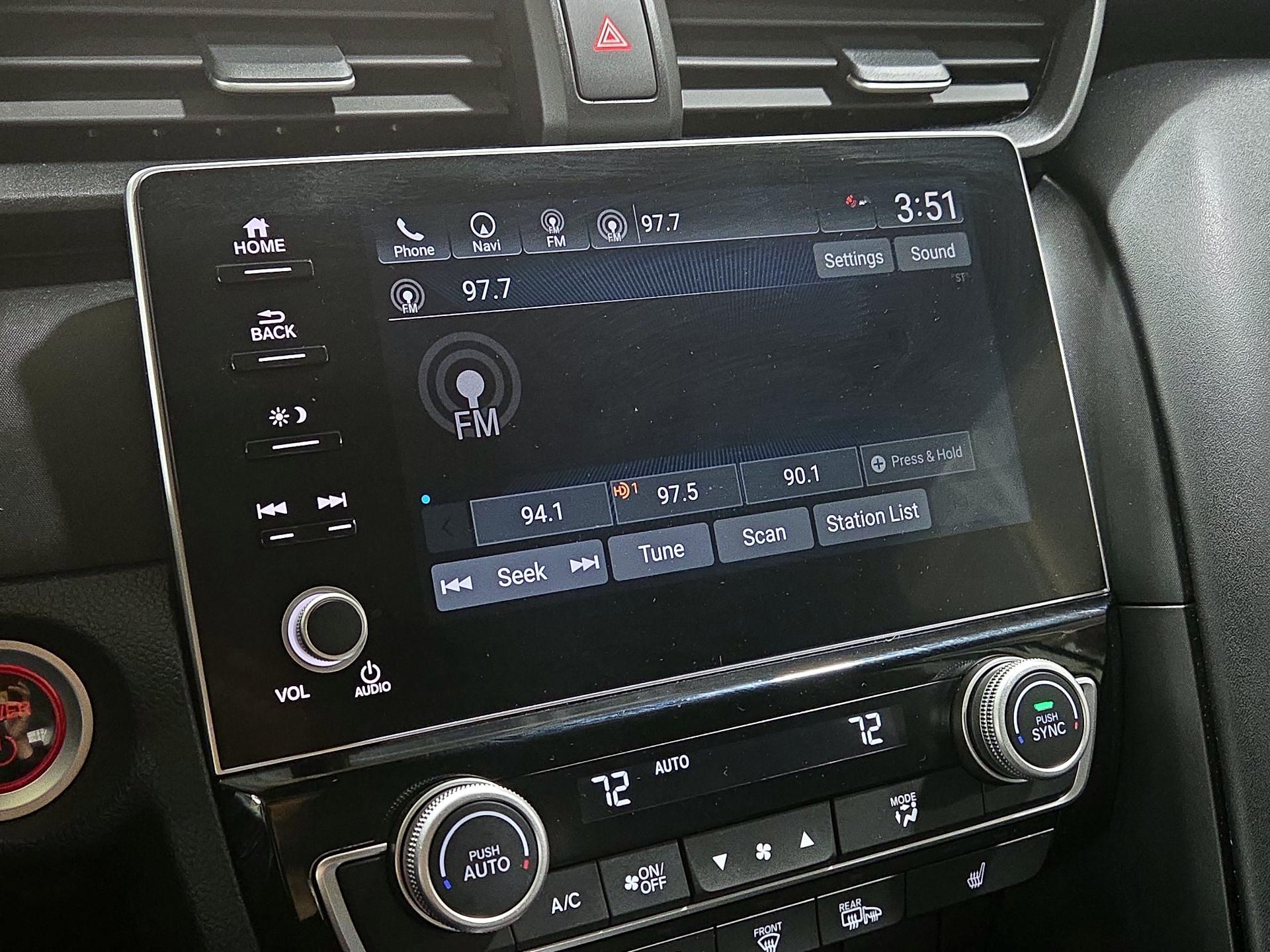 Thumbnail: 2019 Honda Insight - 15