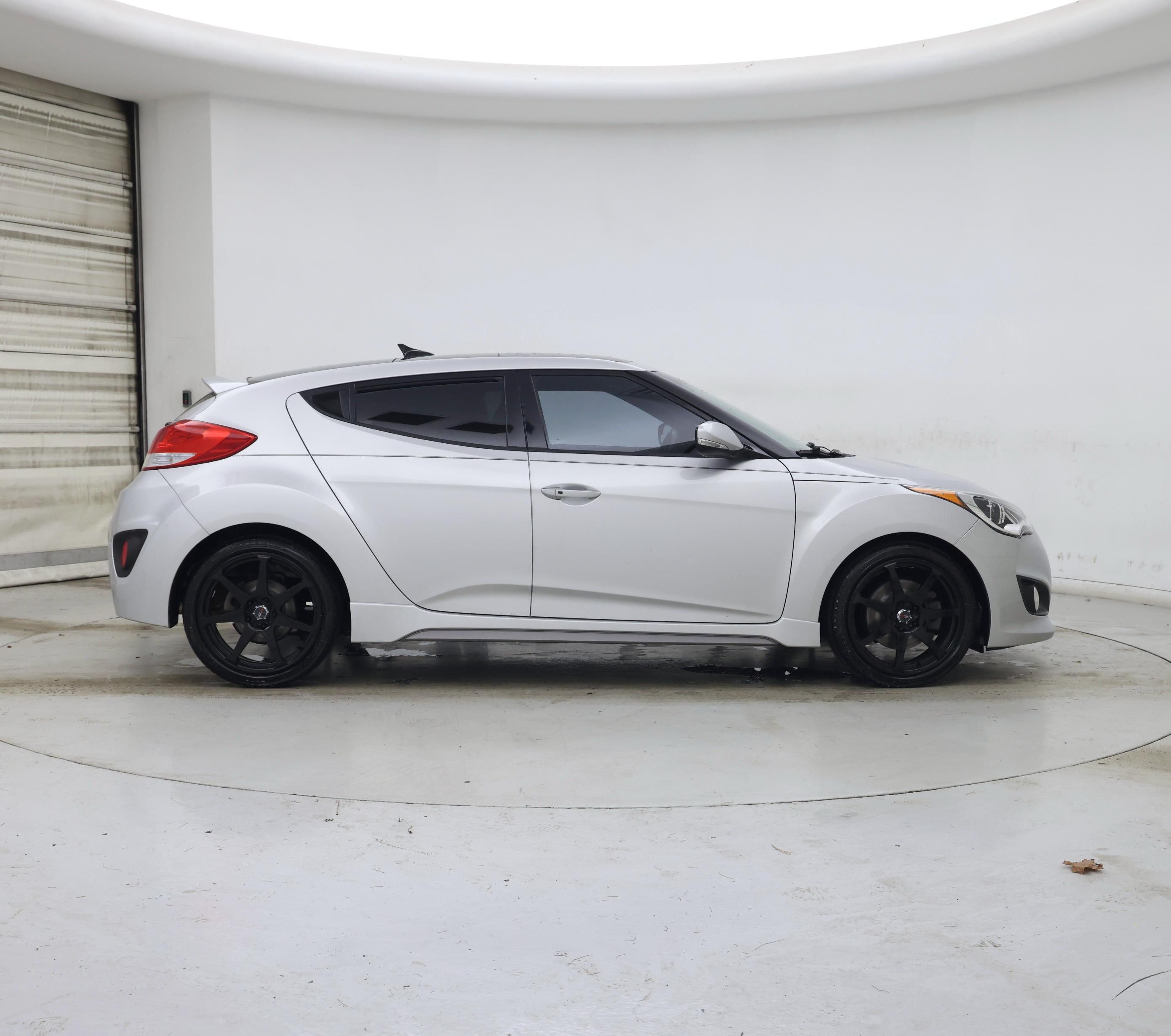 Thumbnail: 2017 Hyundai Veloster - 7