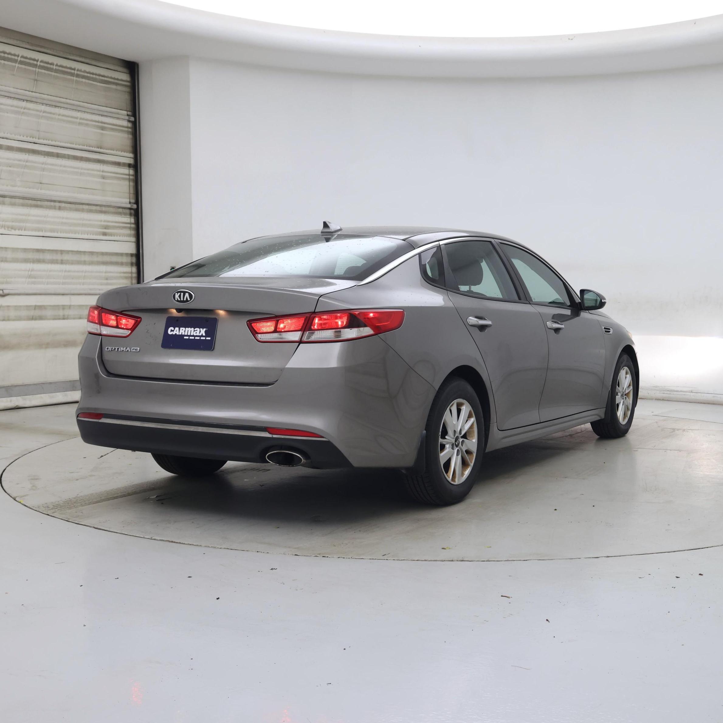 Thumbnail: 2016 Kia Optima - 8