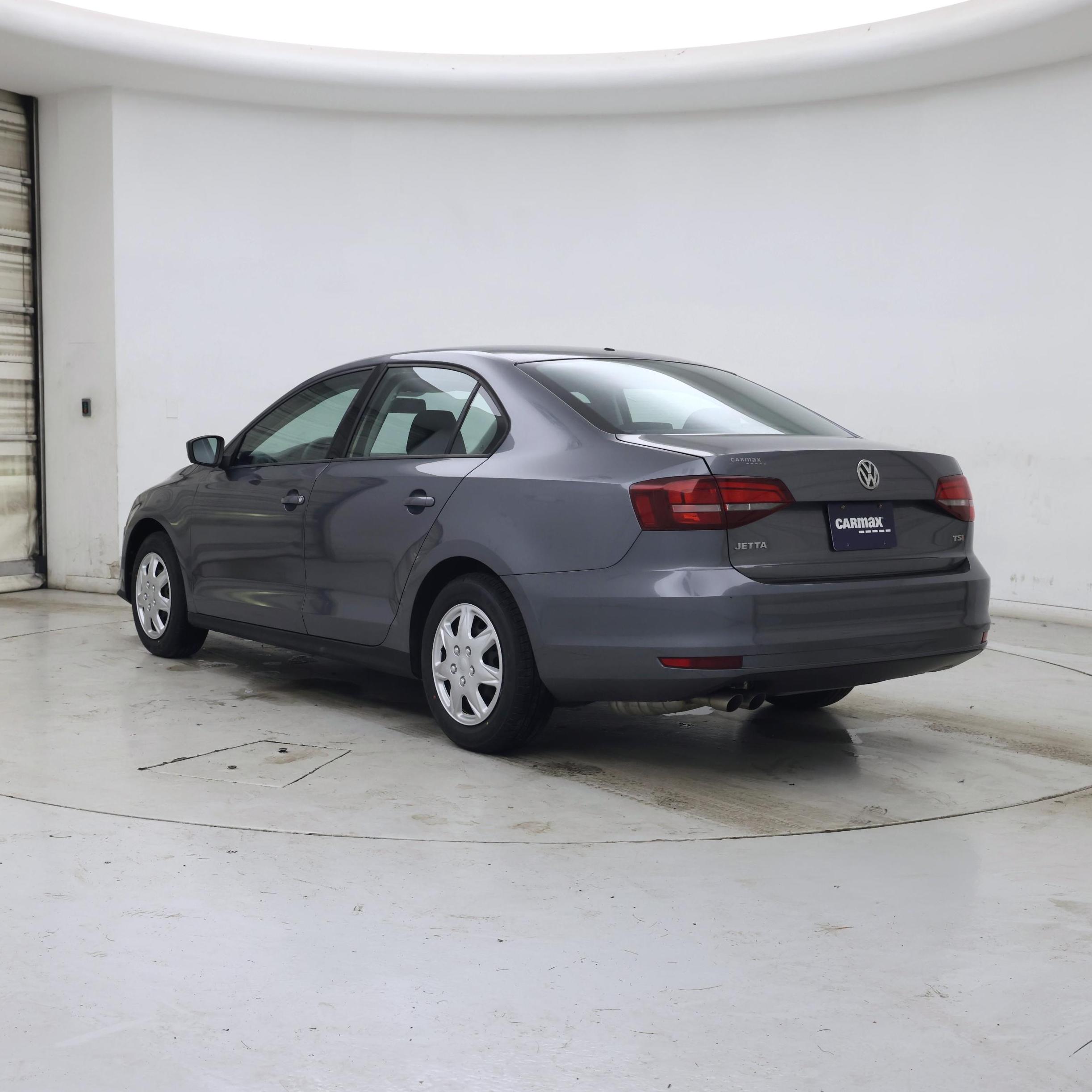 Thumbnail: 2016 Volkswagen Jetta - 2