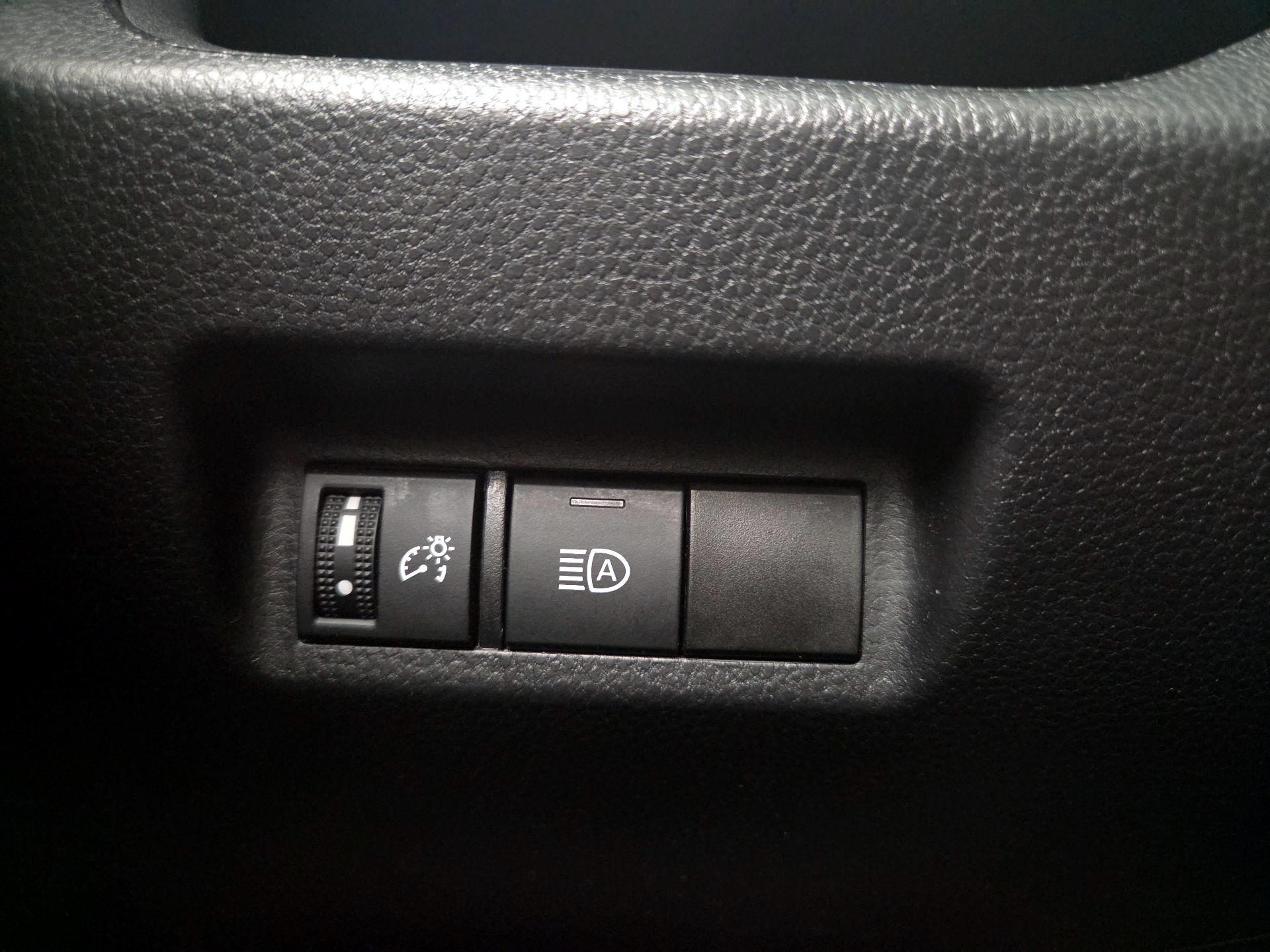 Thumbnail: 2023 Toyota RAV4 - 13