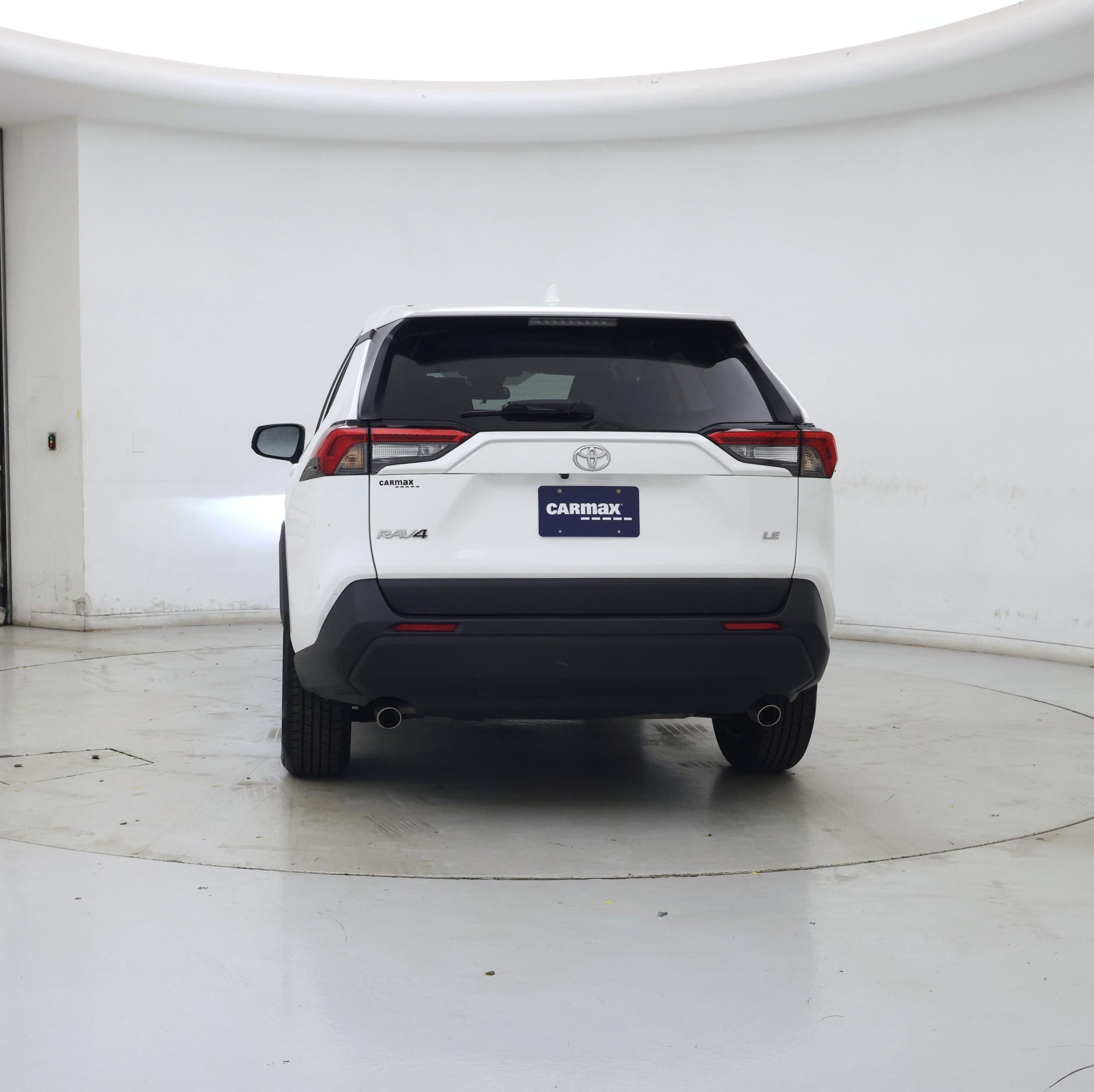 Thumbnail: 2023 Toyota RAV4 - 6