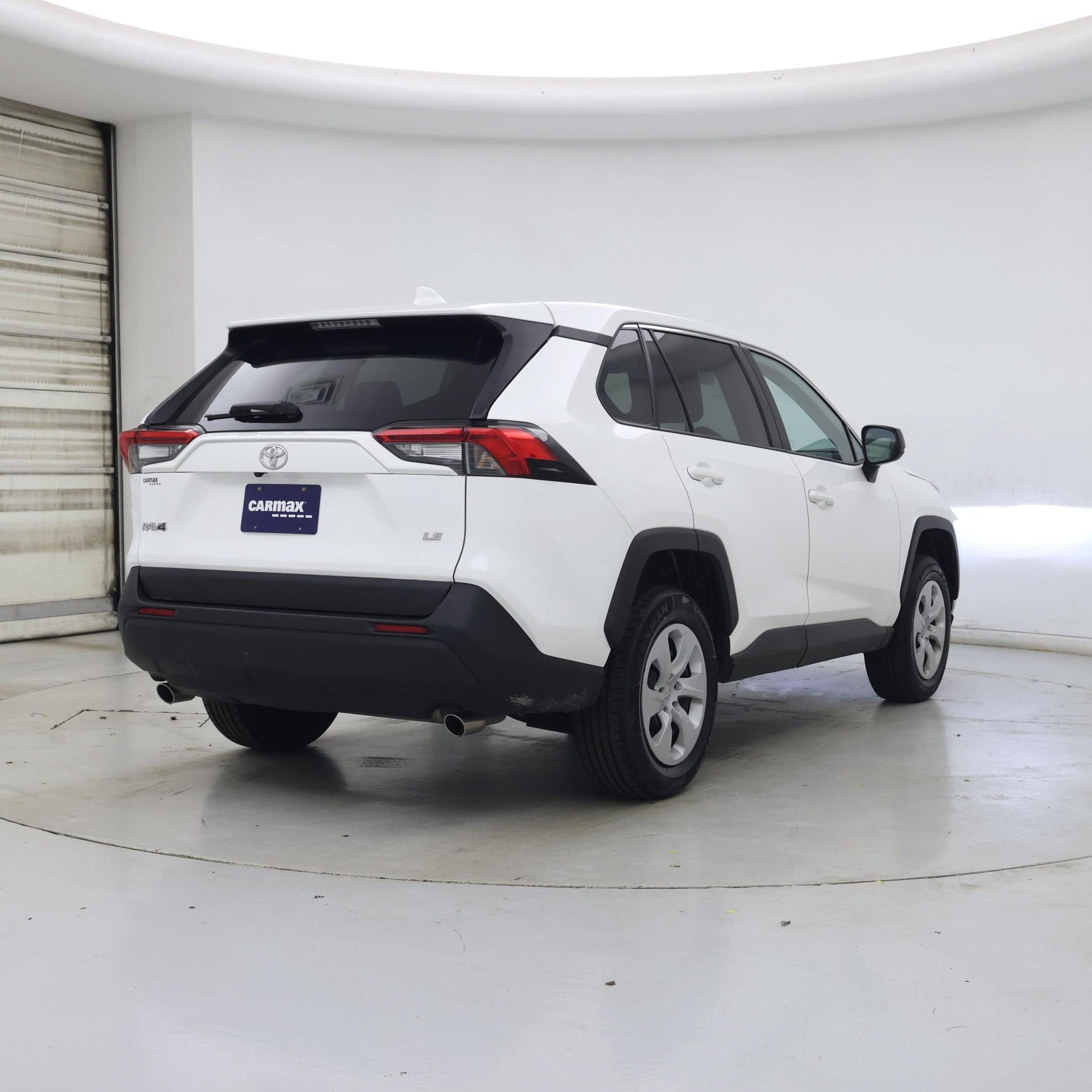 Thumbnail: 2023 Toyota RAV4 - 8