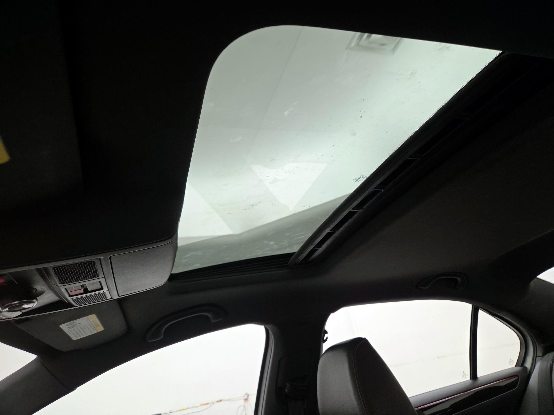 Thumbnail: 2017 Volkswagen Jetta - 20