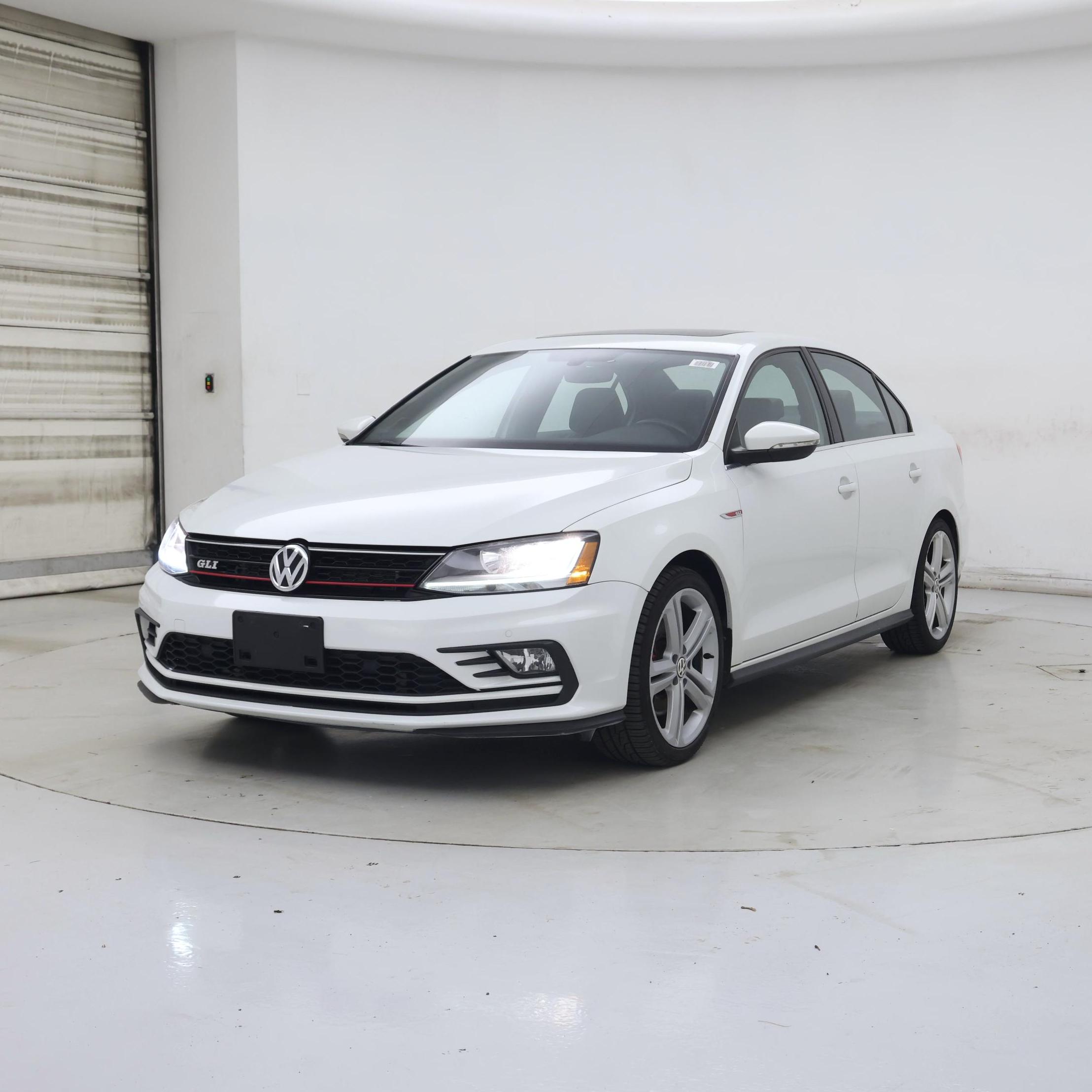 Thumbnail: 2017 Volkswagen Jetta - 4