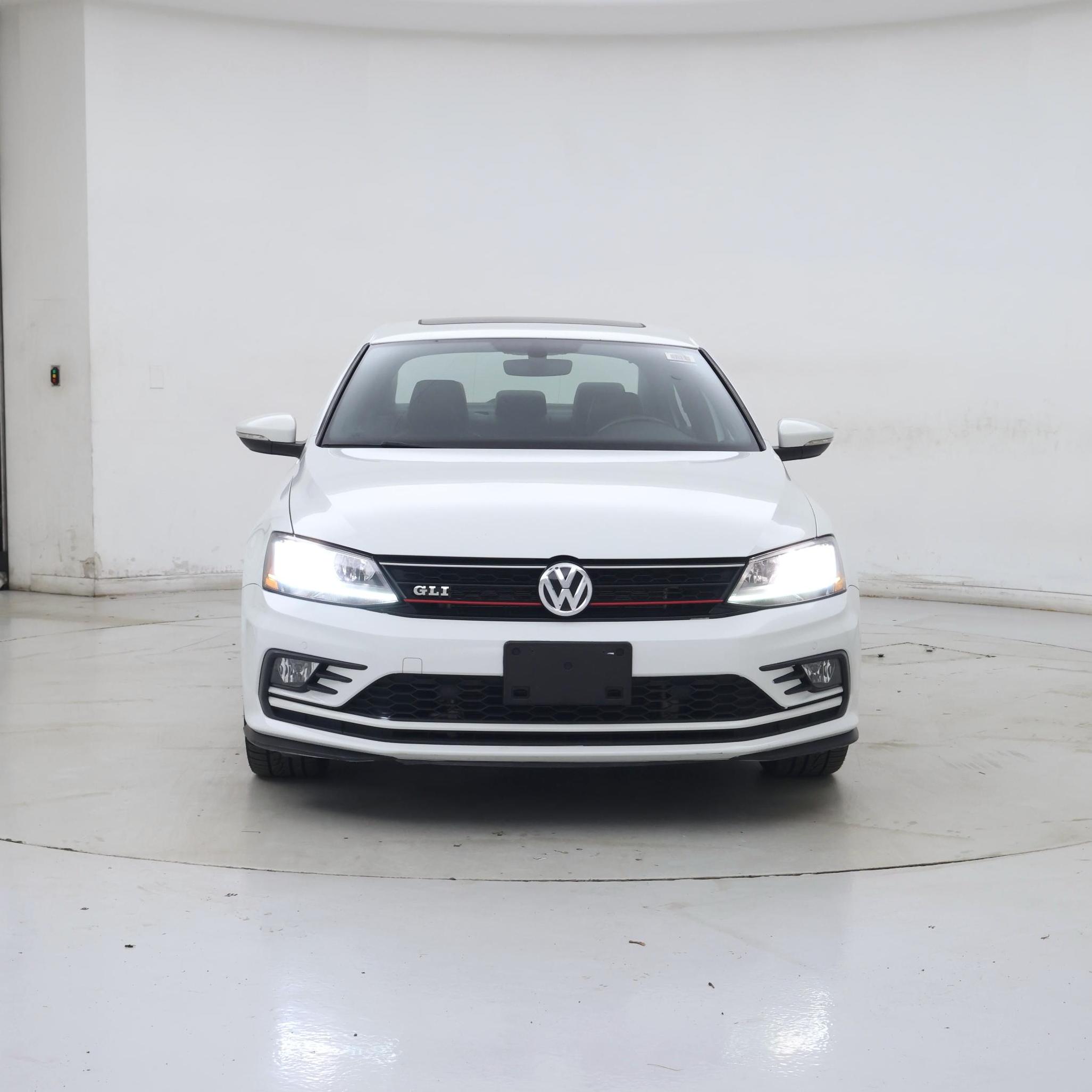 Thumbnail: 2017 Volkswagen Jetta - 5