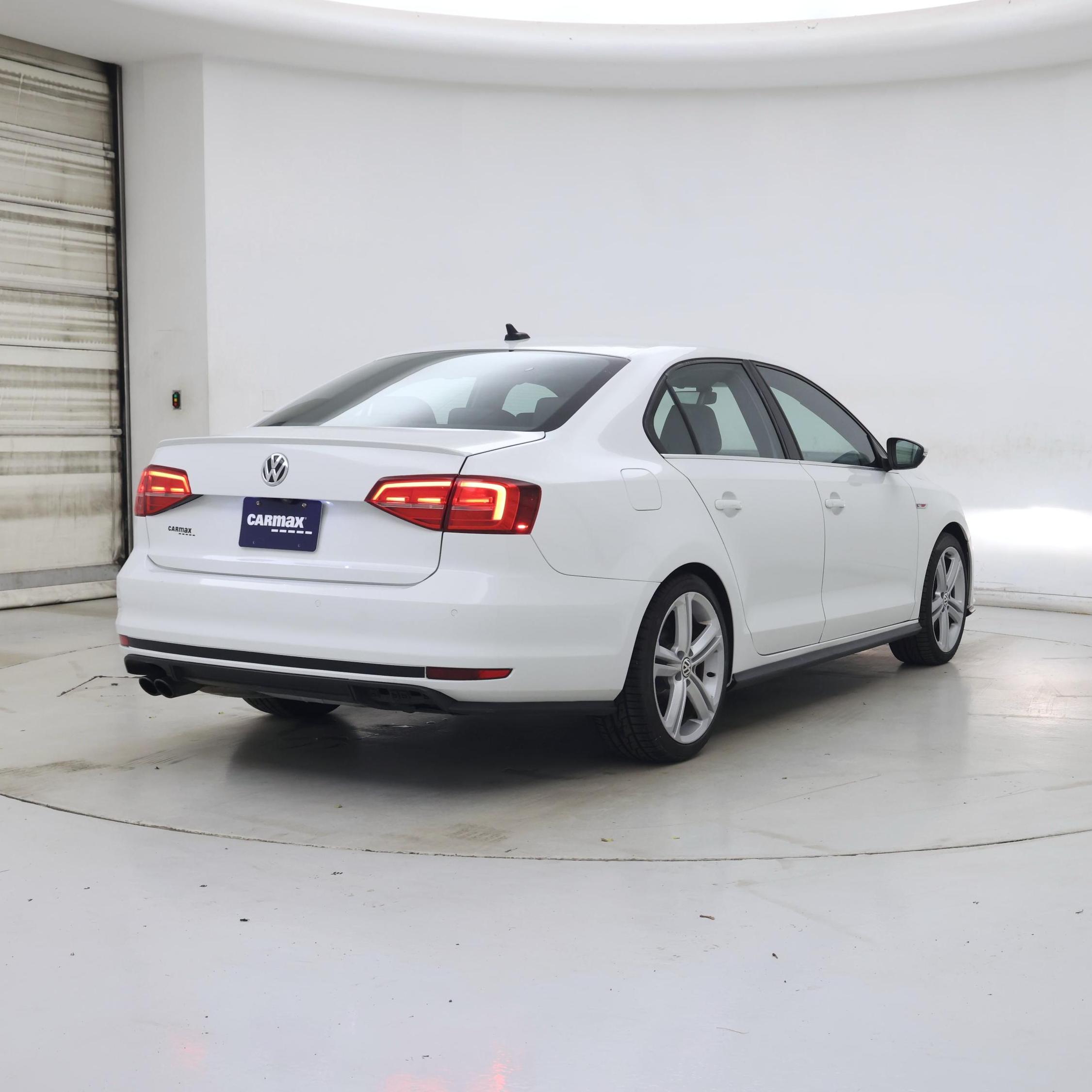 Thumbnail: 2017 Volkswagen Jetta - 8