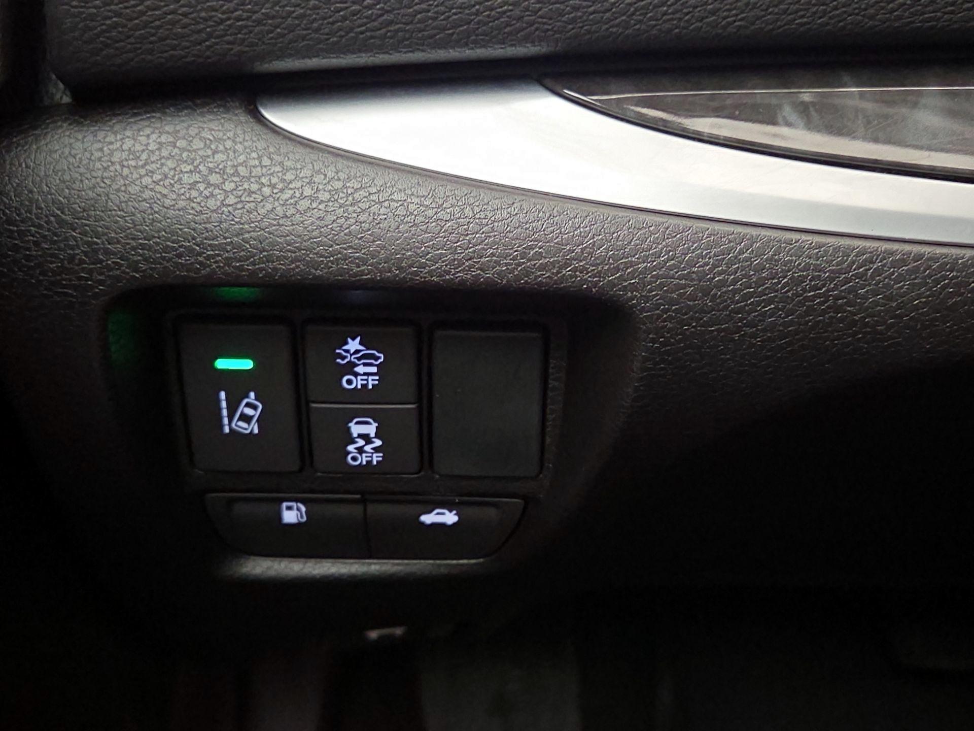 Thumbnail: 2020 Acura TLX - 13