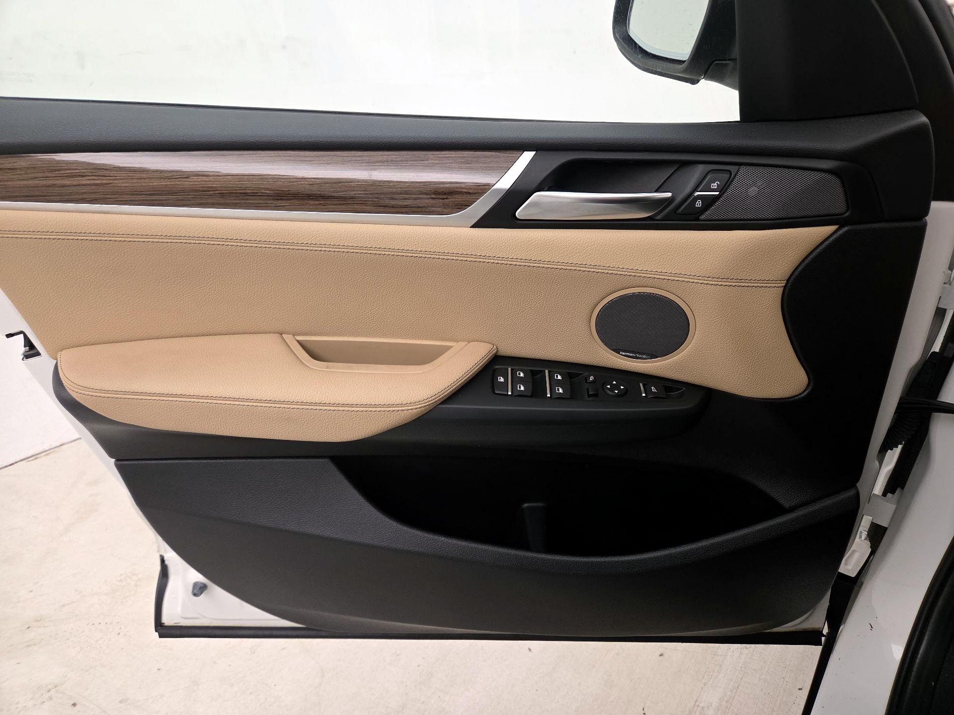 Thumbnail: 2017 BMW X3 - 12