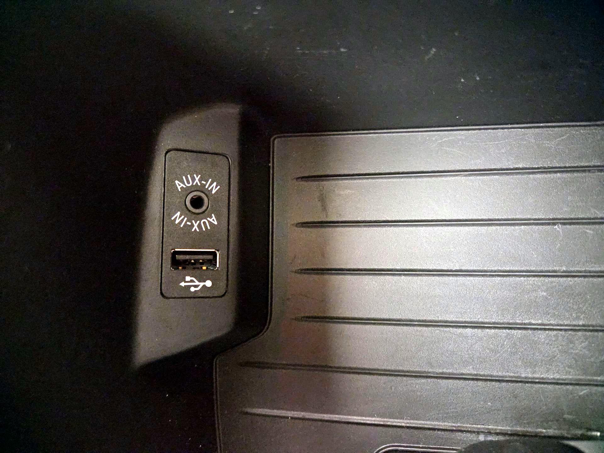 Thumbnail: 2017 BMW X3 - 19