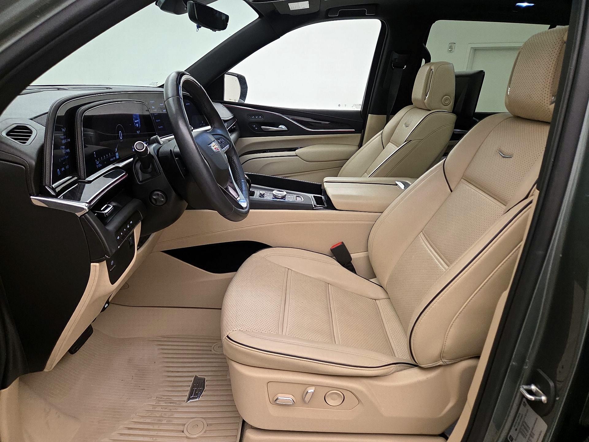 Thumbnail: 2023 Cadillac Escalade - 11