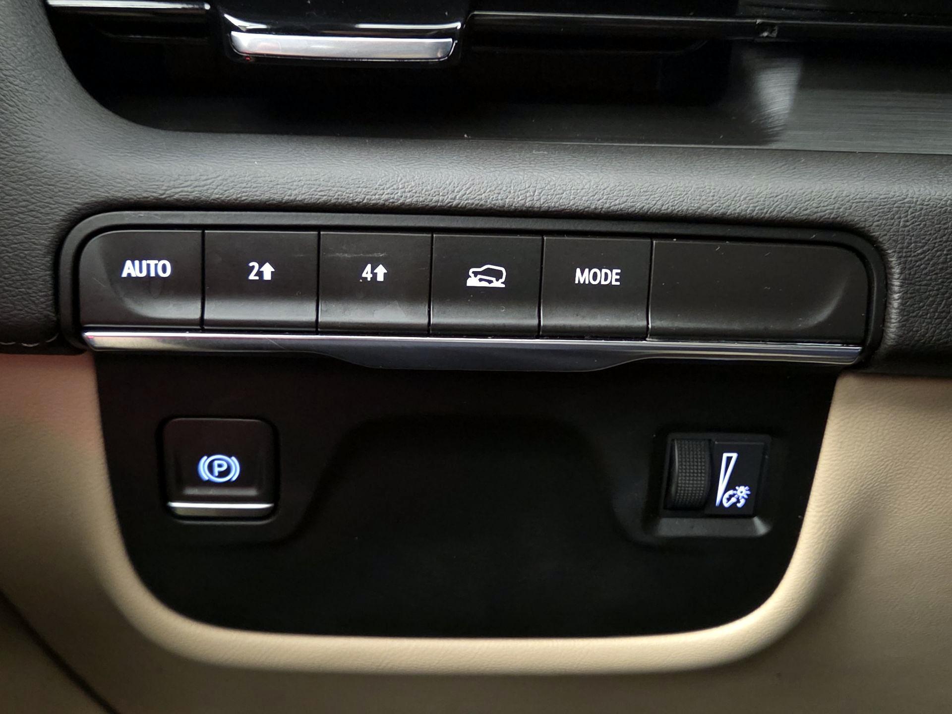 Thumbnail: 2023 Cadillac Escalade - 13