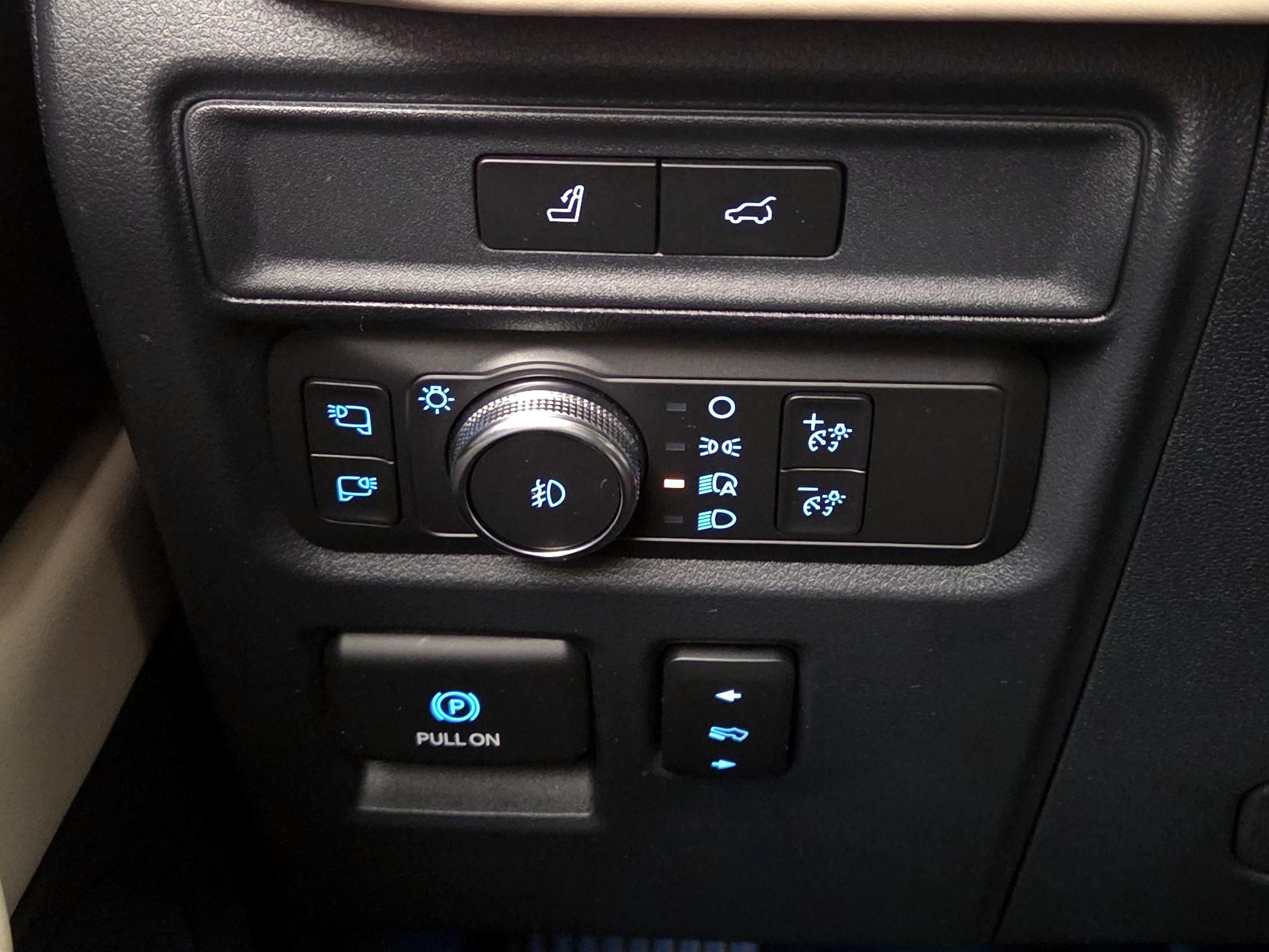 Thumbnail: 2022 Ford Expedition MAX - 13