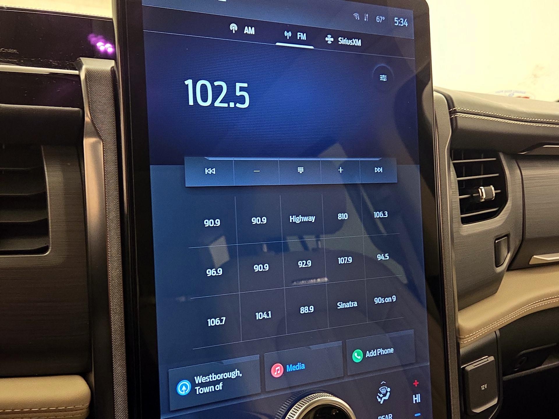 Thumbnail: 2022 Ford Expedition MAX - 16