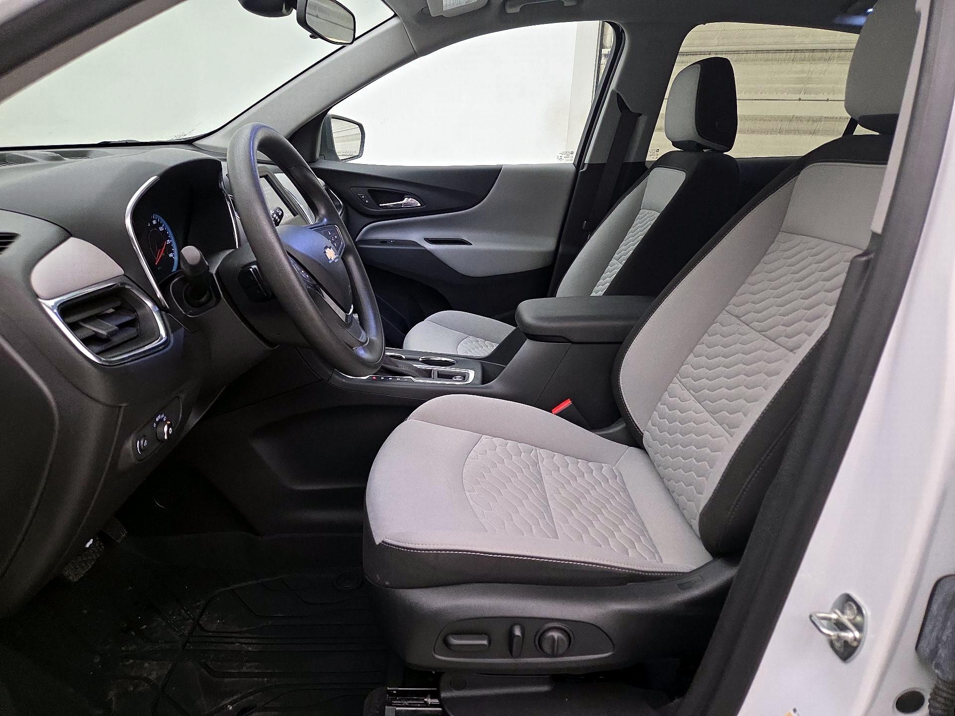 Thumbnail: 2020 Chevrolet Equinox - 11