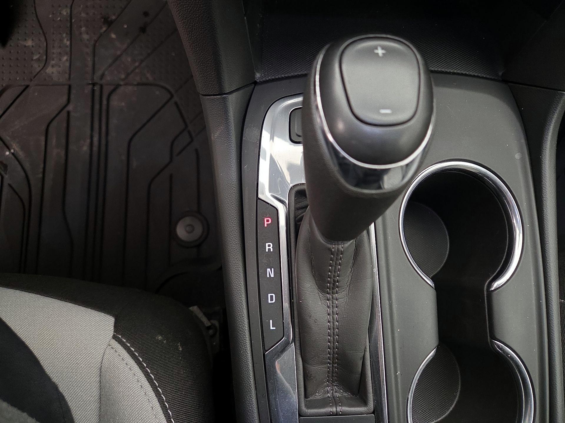 Thumbnail: 2020 Chevrolet Equinox - 17