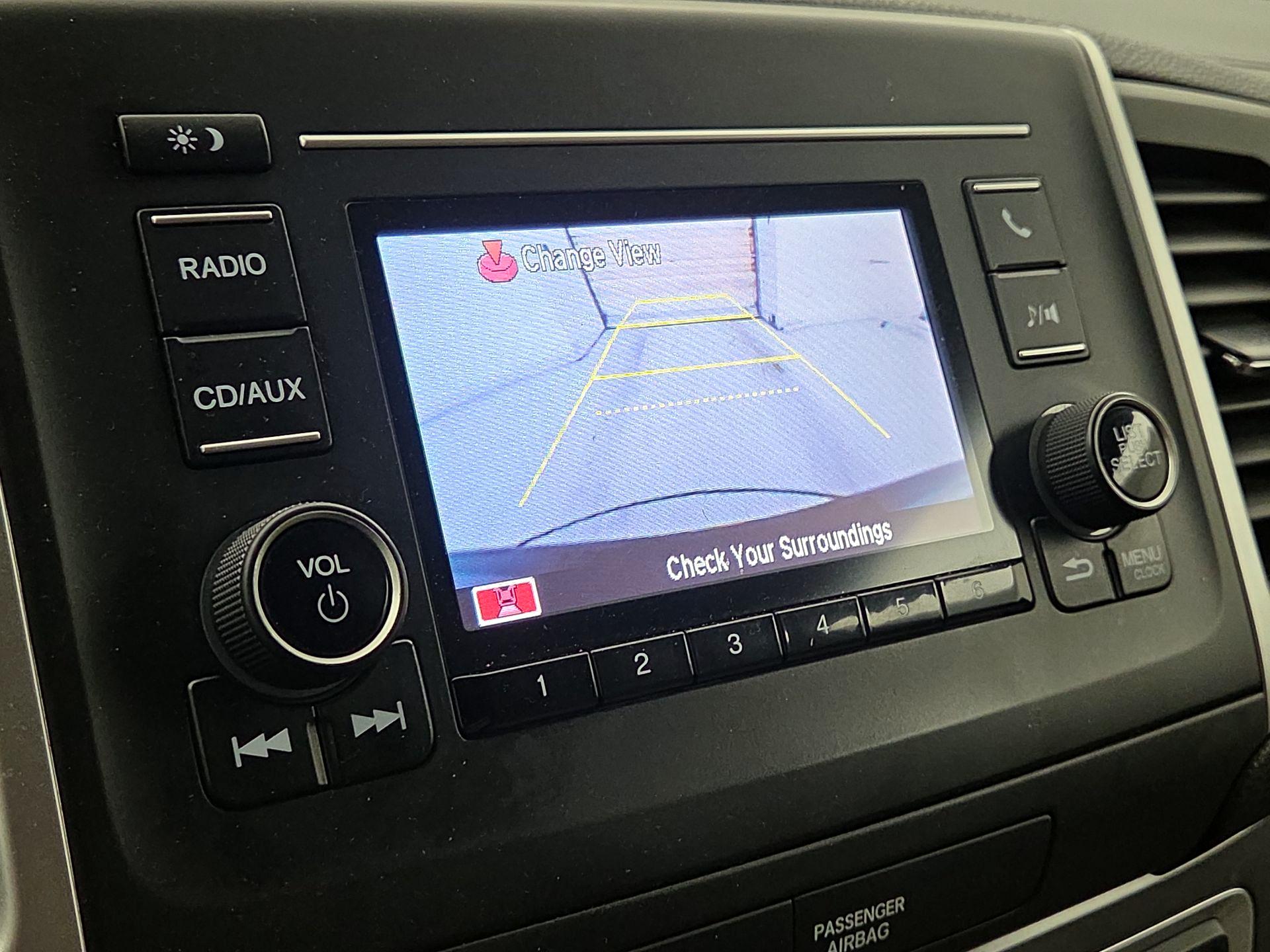 Thumbnail: 2016 Honda Pilot - 14