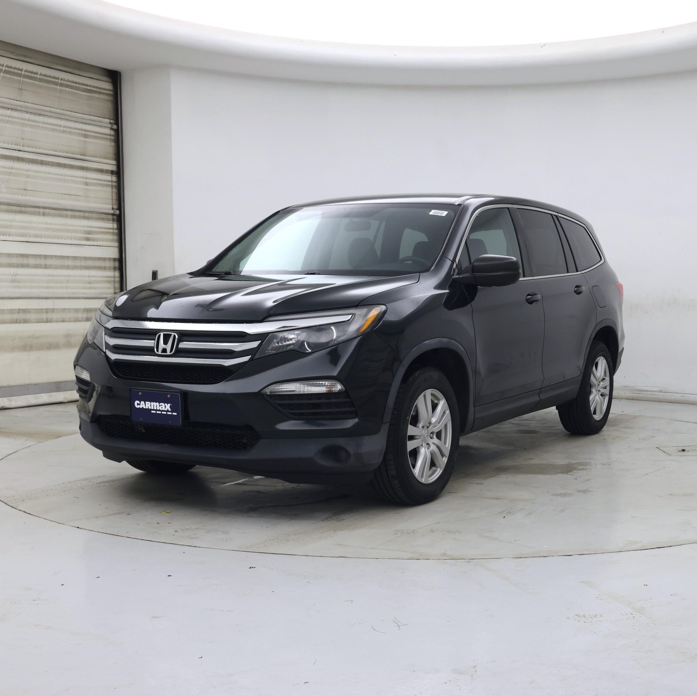 Thumbnail: 2016 Honda Pilot - 4