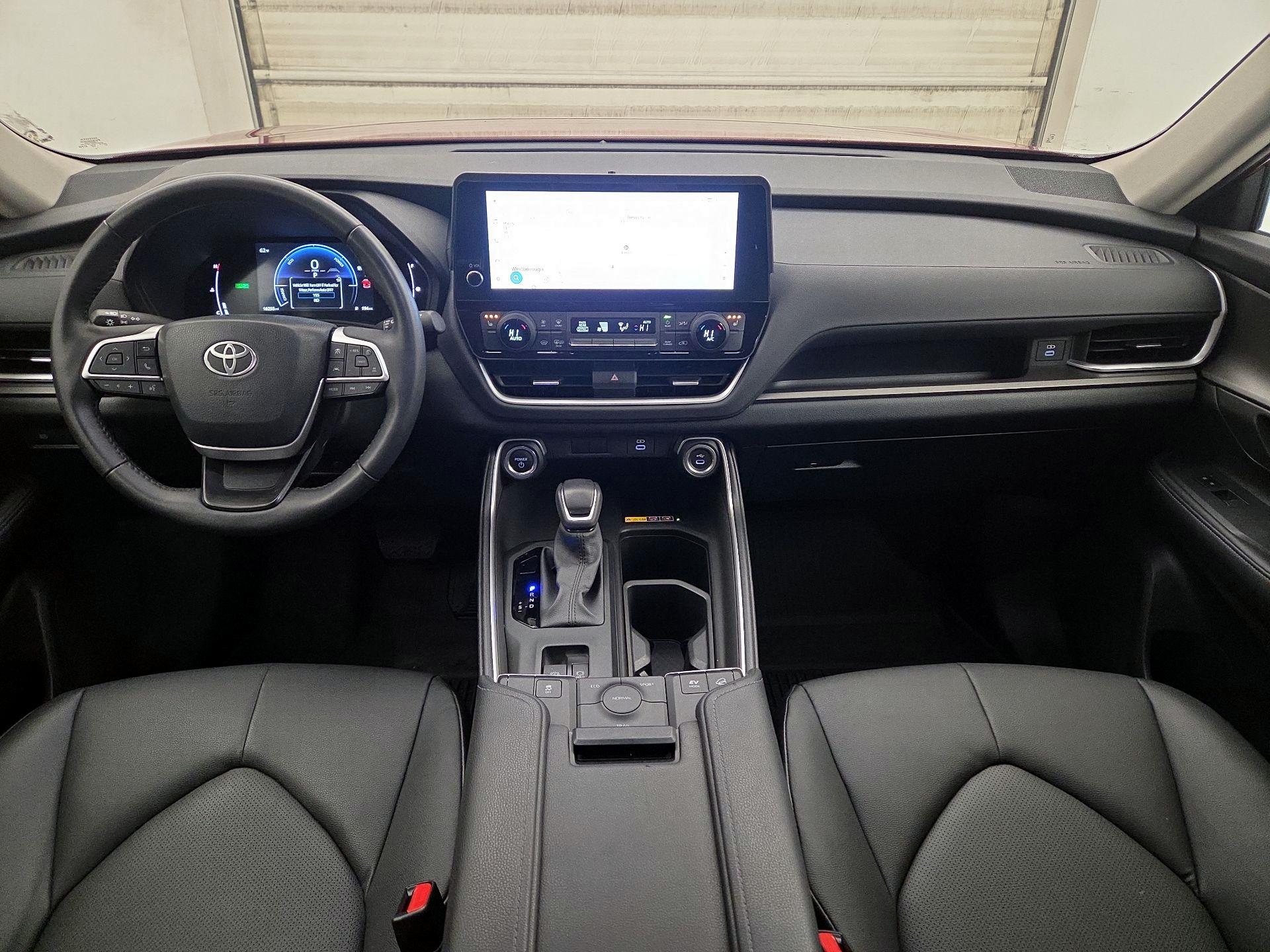 Thumbnail: 2024 Toyota Highlander - 9