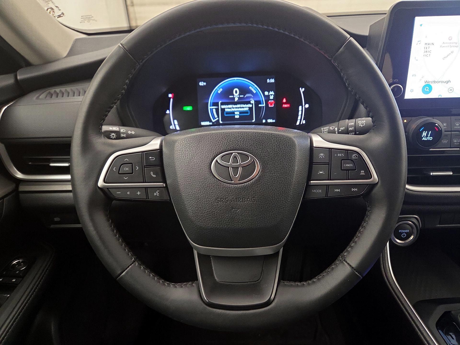 Thumbnail: 2024 Toyota Highlander - 10