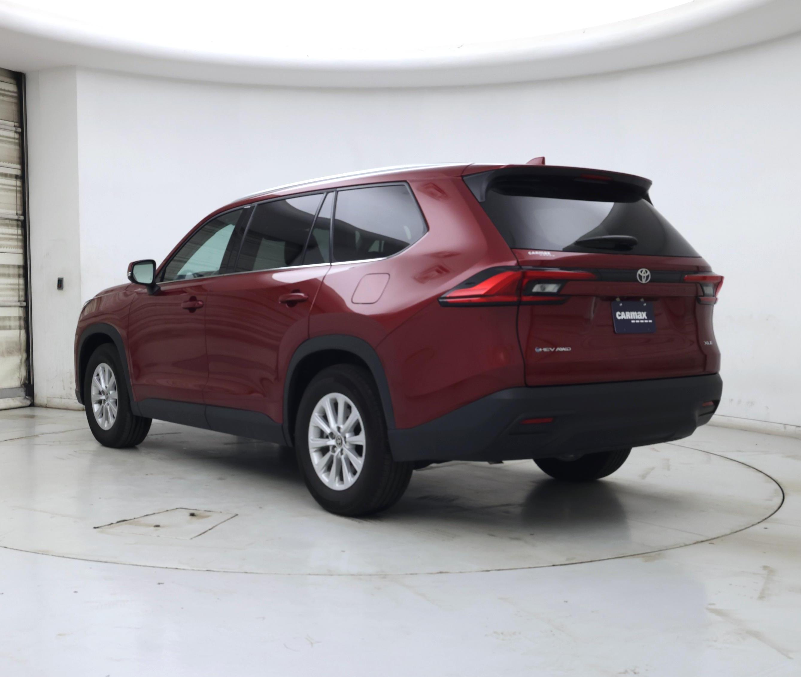 Thumbnail: 2024 Toyota Highlander - 2