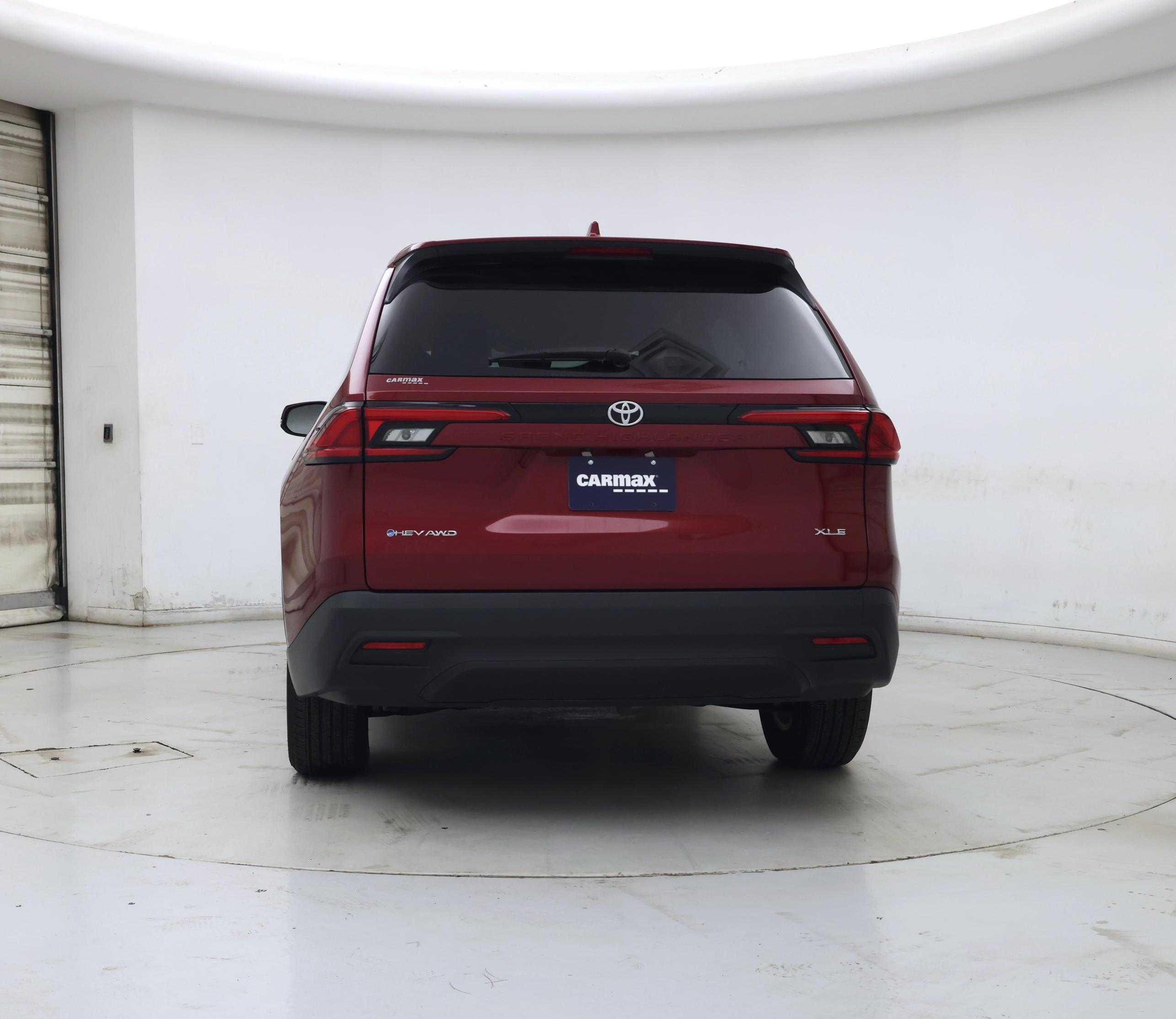 Thumbnail: 2024 Toyota Highlander - 6