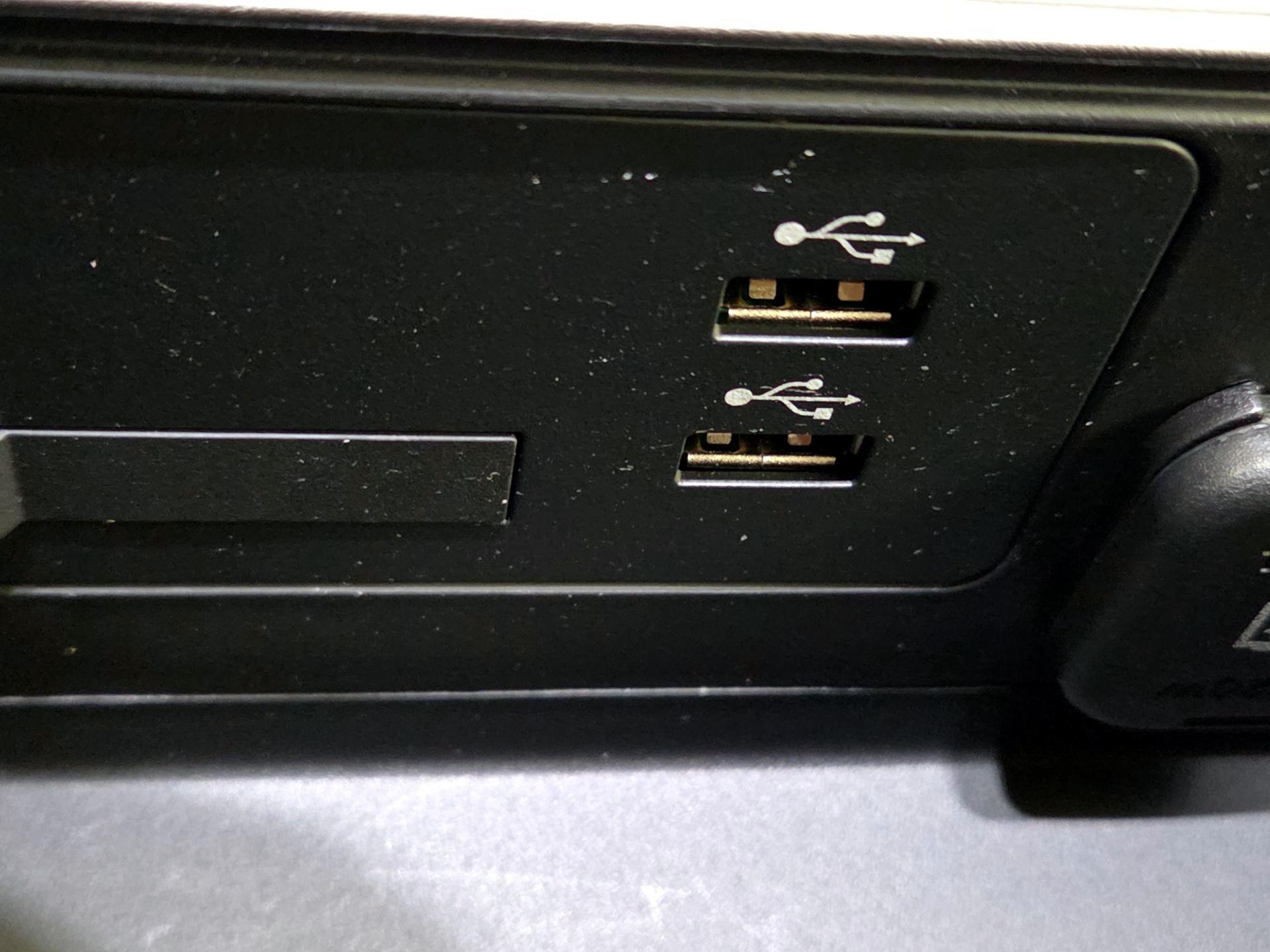 Thumbnail: 2022 Mazda Mazda3 - 19