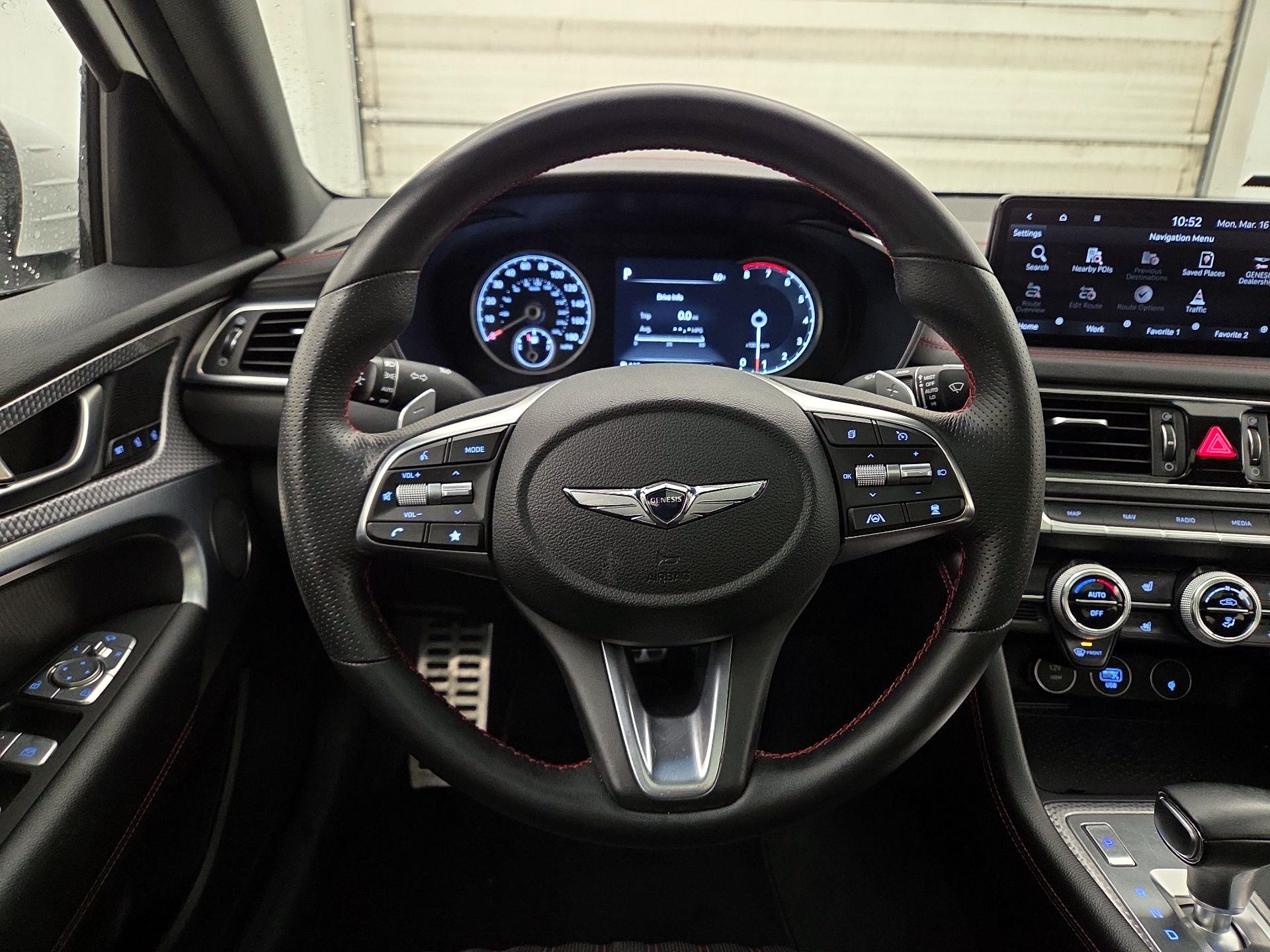 Thumbnail: 2022 Genesis G70 - 10