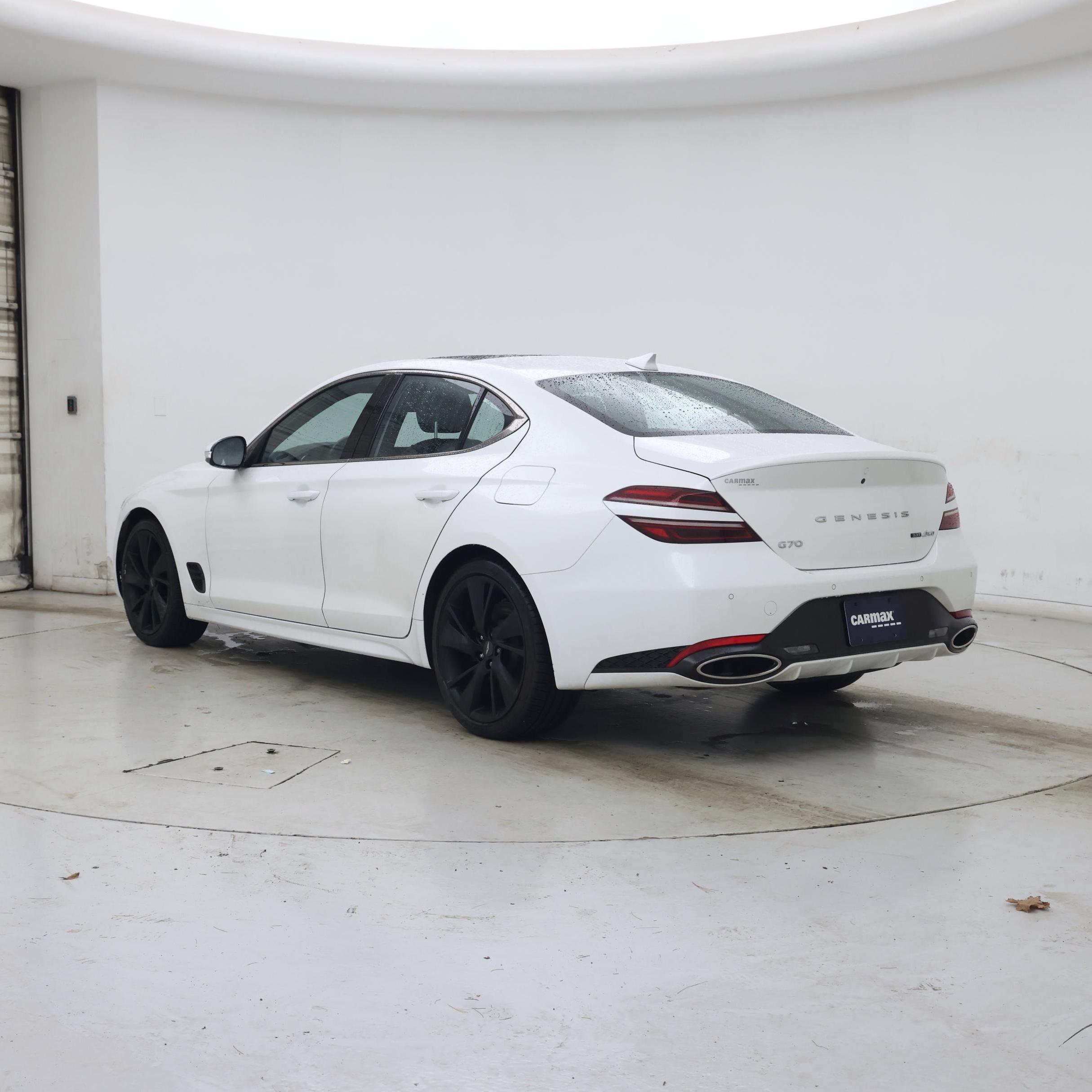 Thumbnail: 2022 Genesis G70 - 2