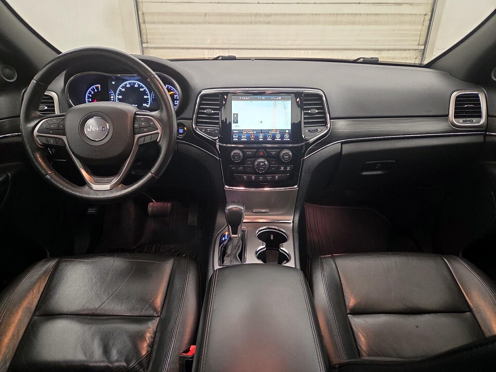 Thumbnail: 2020 Jeep Grand Cherokee - 9