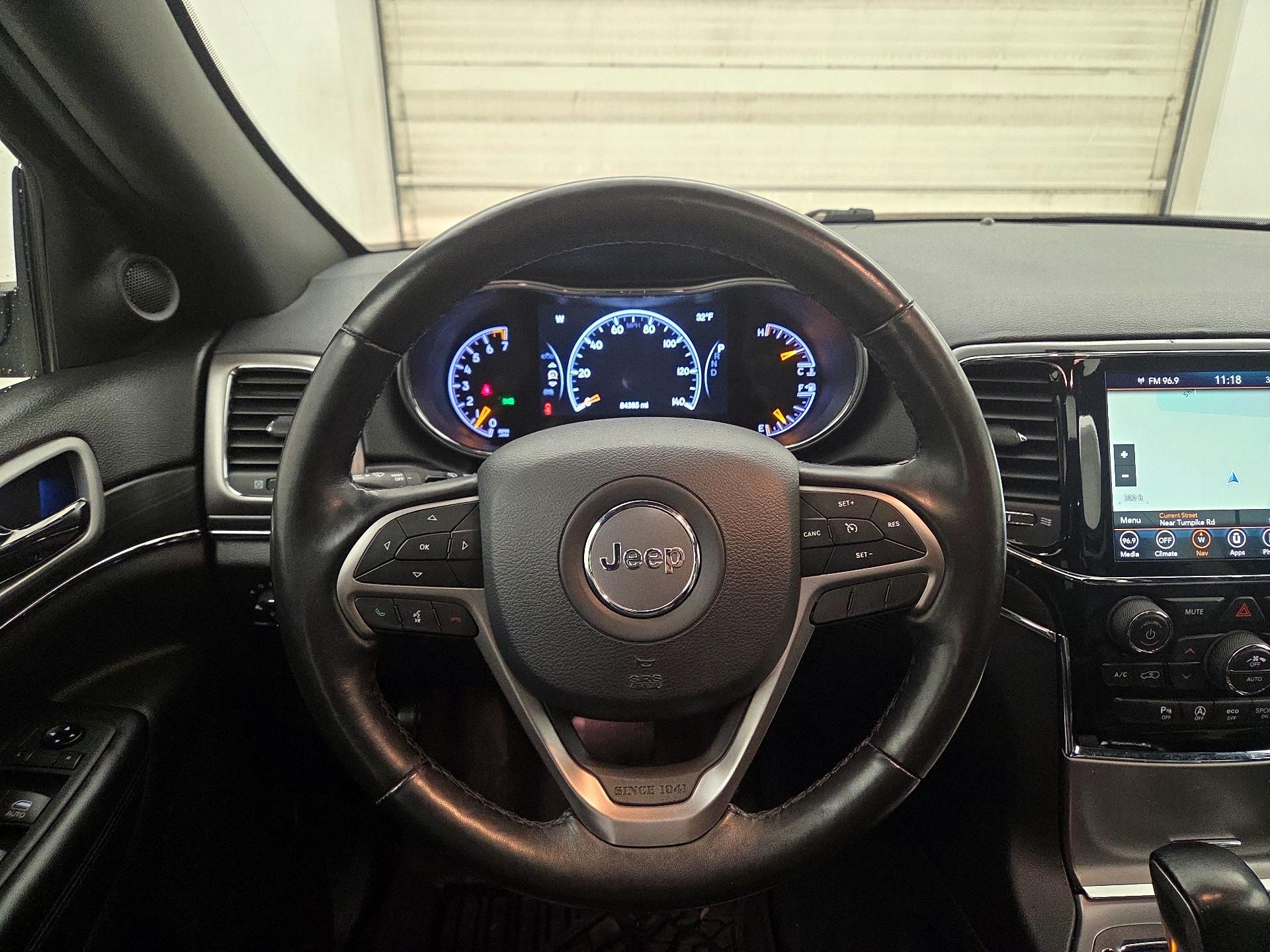 Thumbnail: 2020 Jeep Grand Cherokee - 10