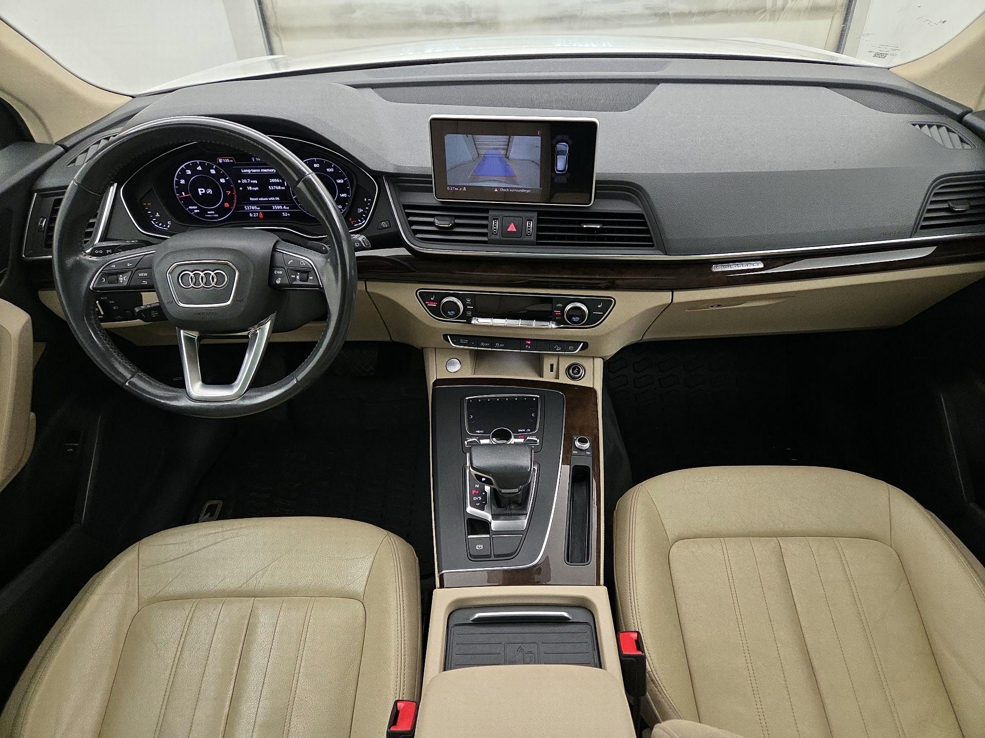 Thumbnail: 2020 Audi Q5 - 9