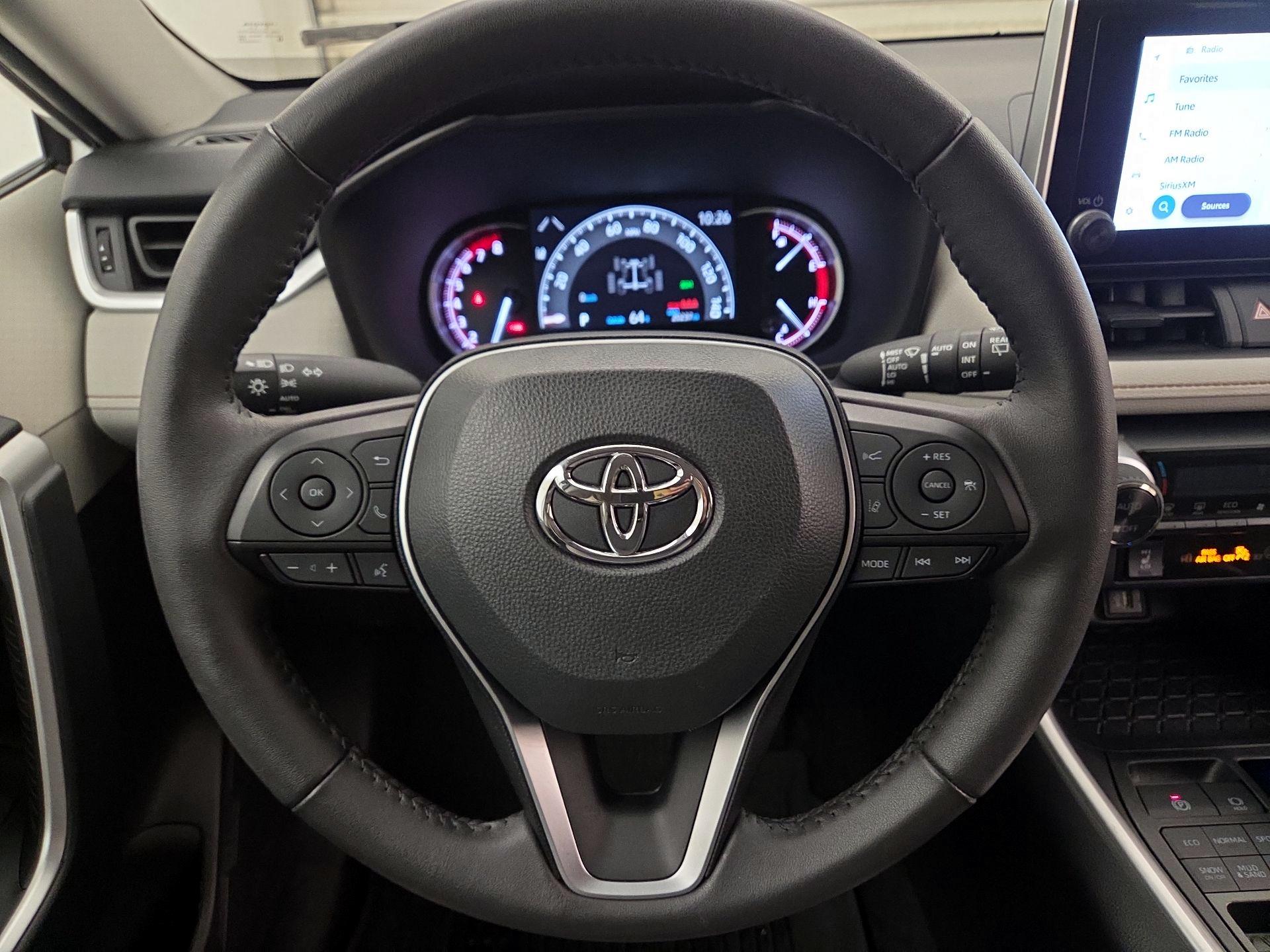 Thumbnail: 2024 Toyota RAV4 - 10