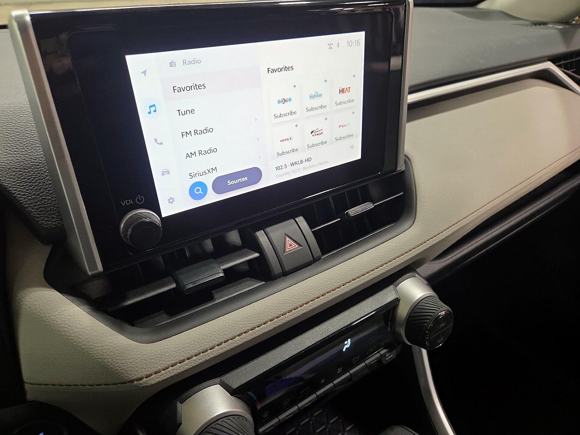 Thumbnail: 2024 Toyota RAV4 - 15