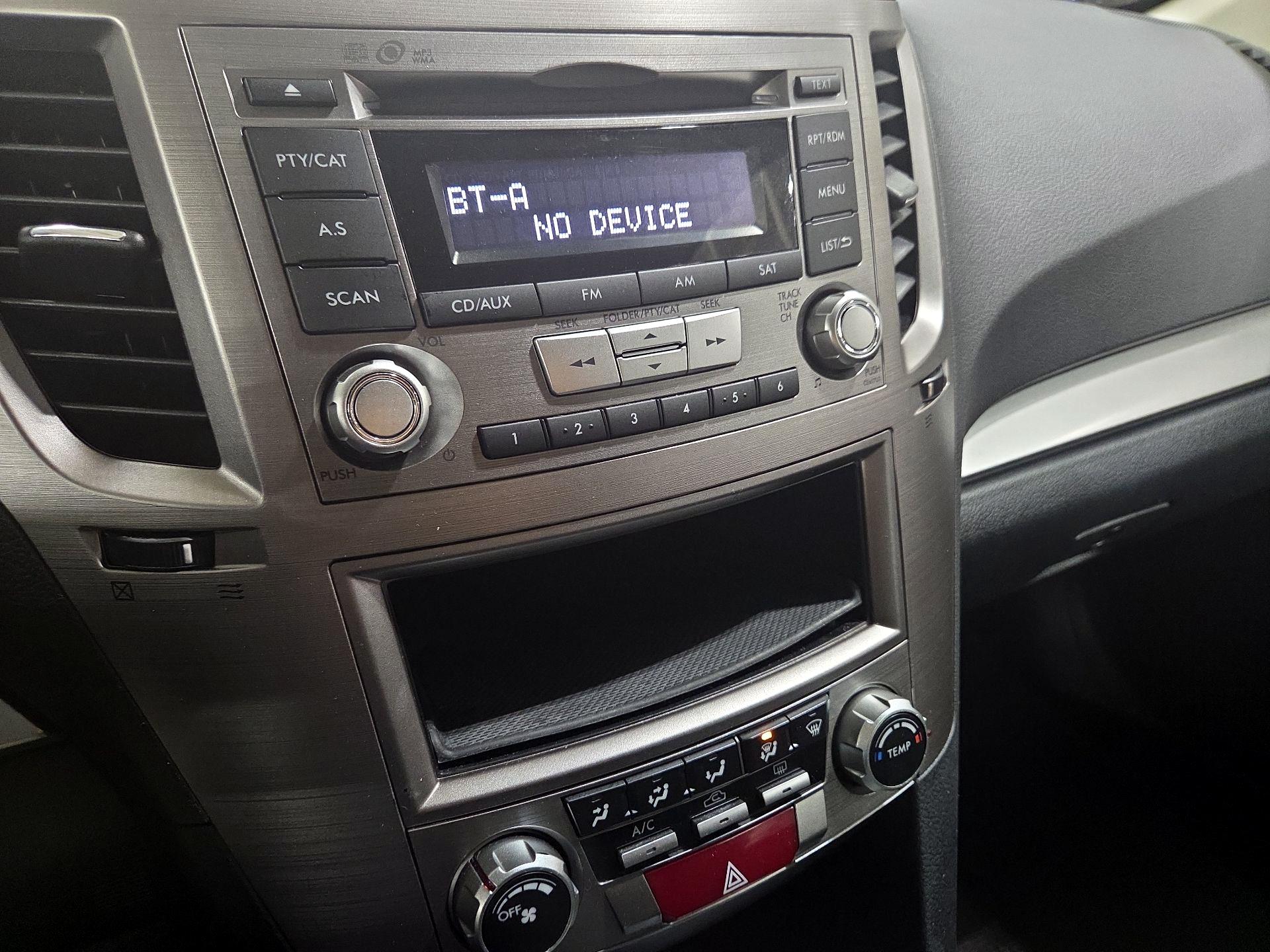 Thumbnail: 2014 Subaru Outback - 14