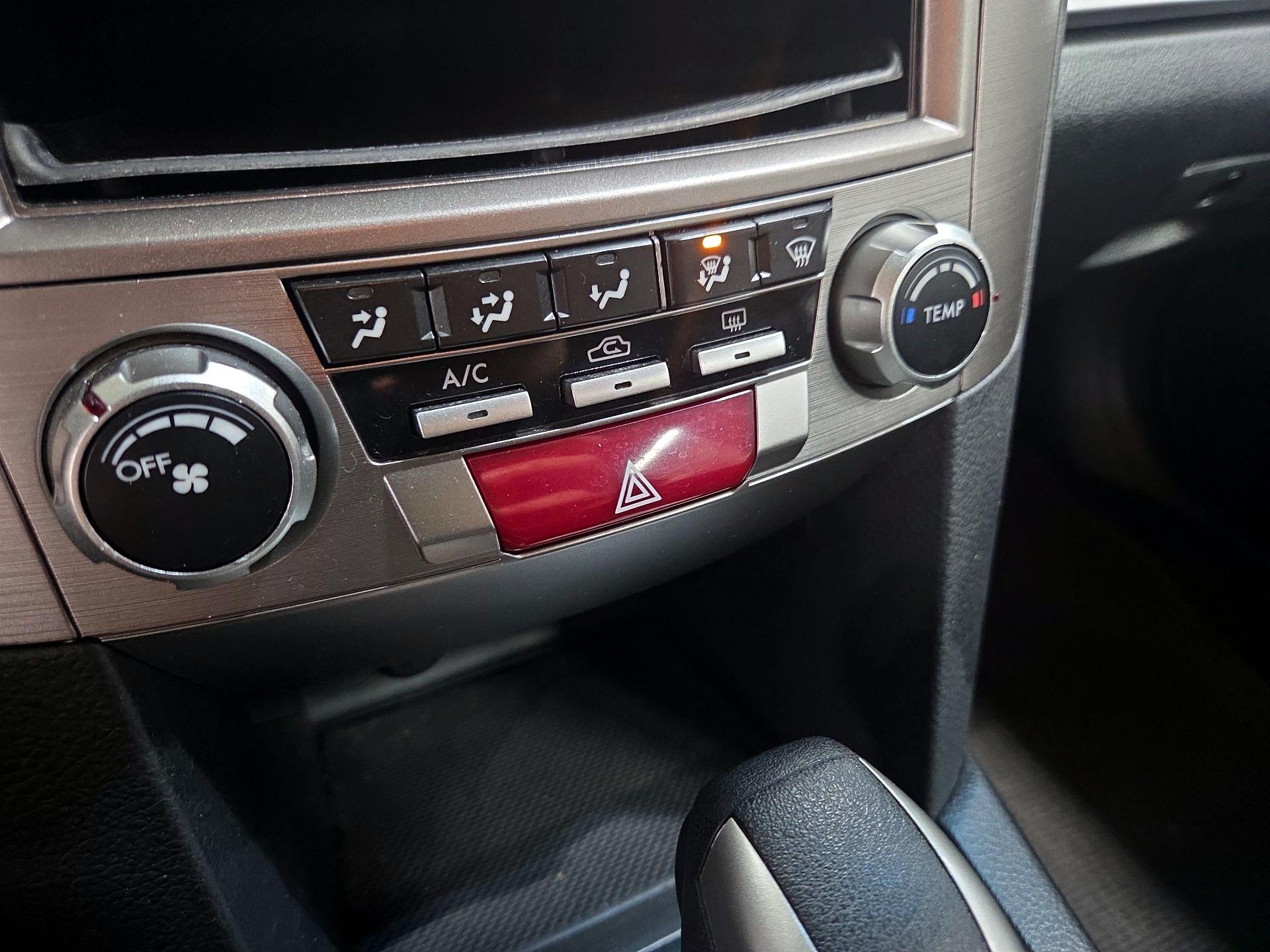 Thumbnail: 2014 Subaru Outback - 15