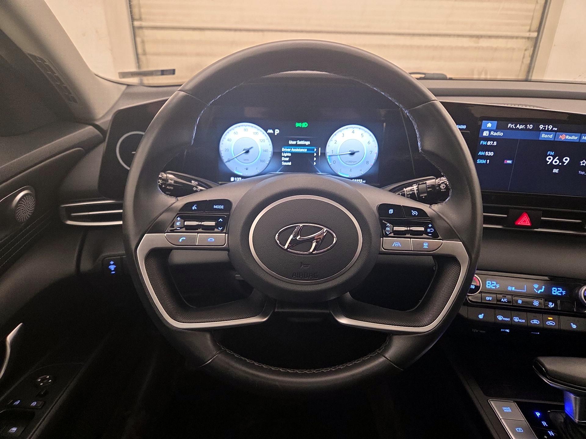 Thumbnail: 2021 Hyundai Elantra - 10