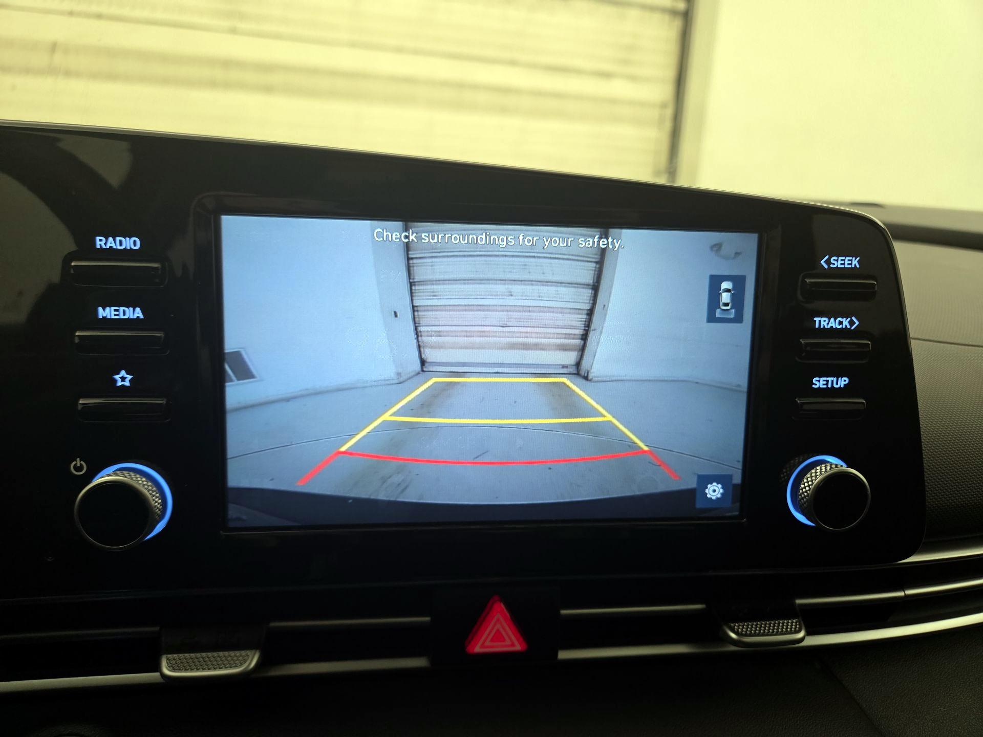 Thumbnail: 2021 Hyundai Elantra - 13