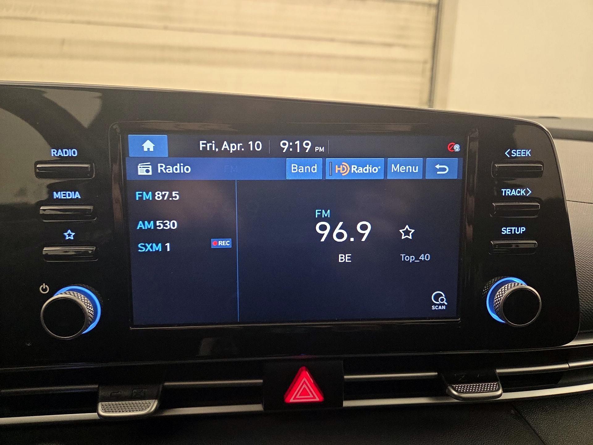 Thumbnail: 2021 Hyundai Elantra - 14