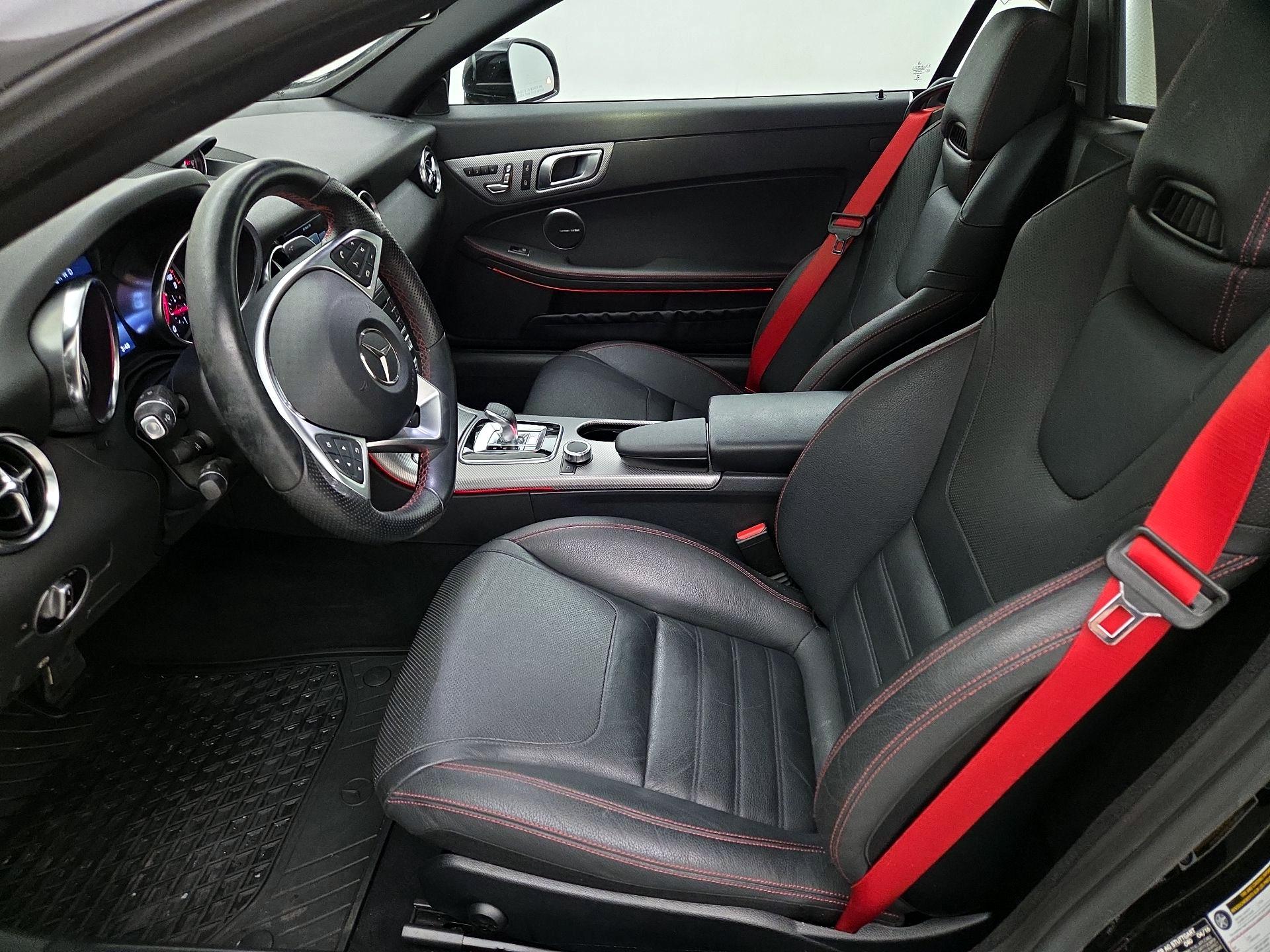 Thumbnail: 2017 Mercedes-Benz SLC - 11