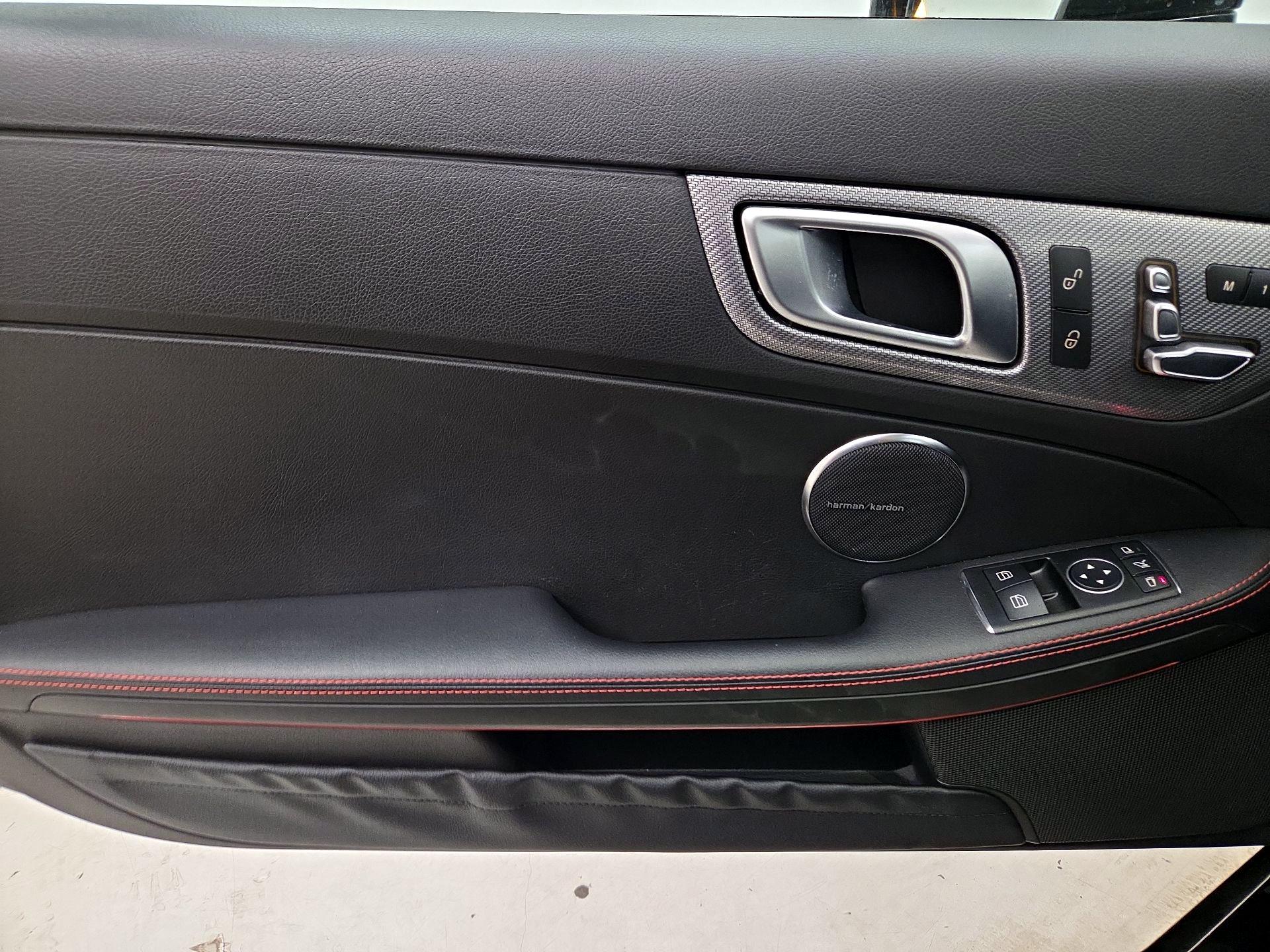 Thumbnail: 2017 Mercedes-Benz SLC - 12