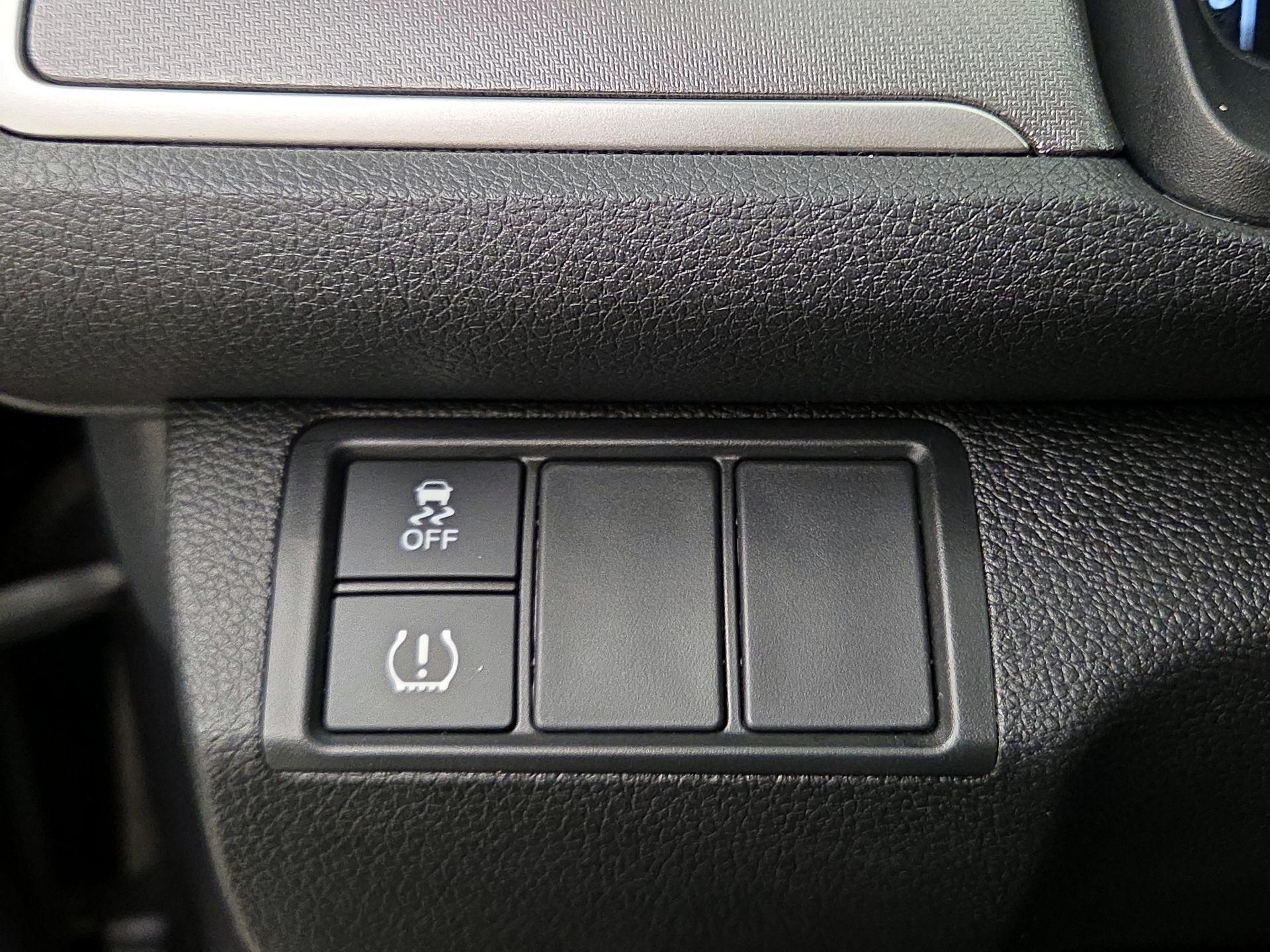 Thumbnail: 2016 Honda Civic - 13