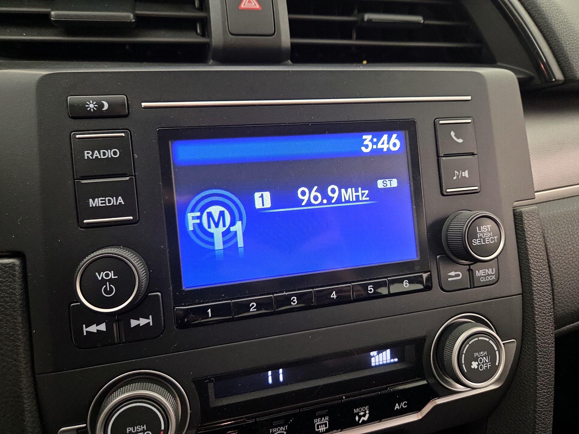 Thumbnail: 2016 Honda Civic - 15