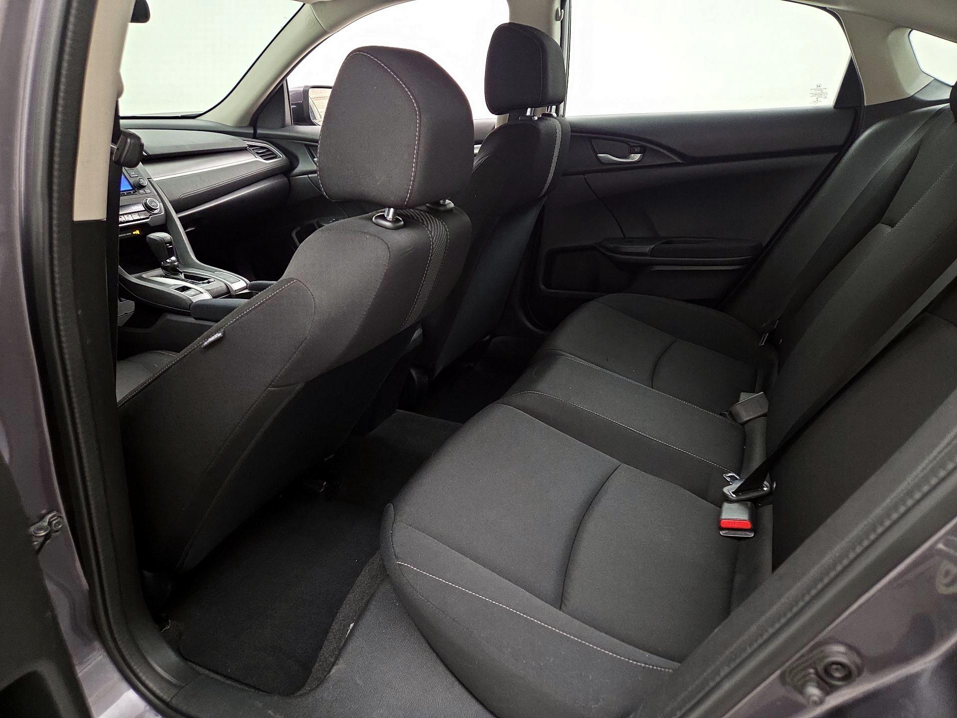 Thumbnail: 2016 Honda Civic - 18